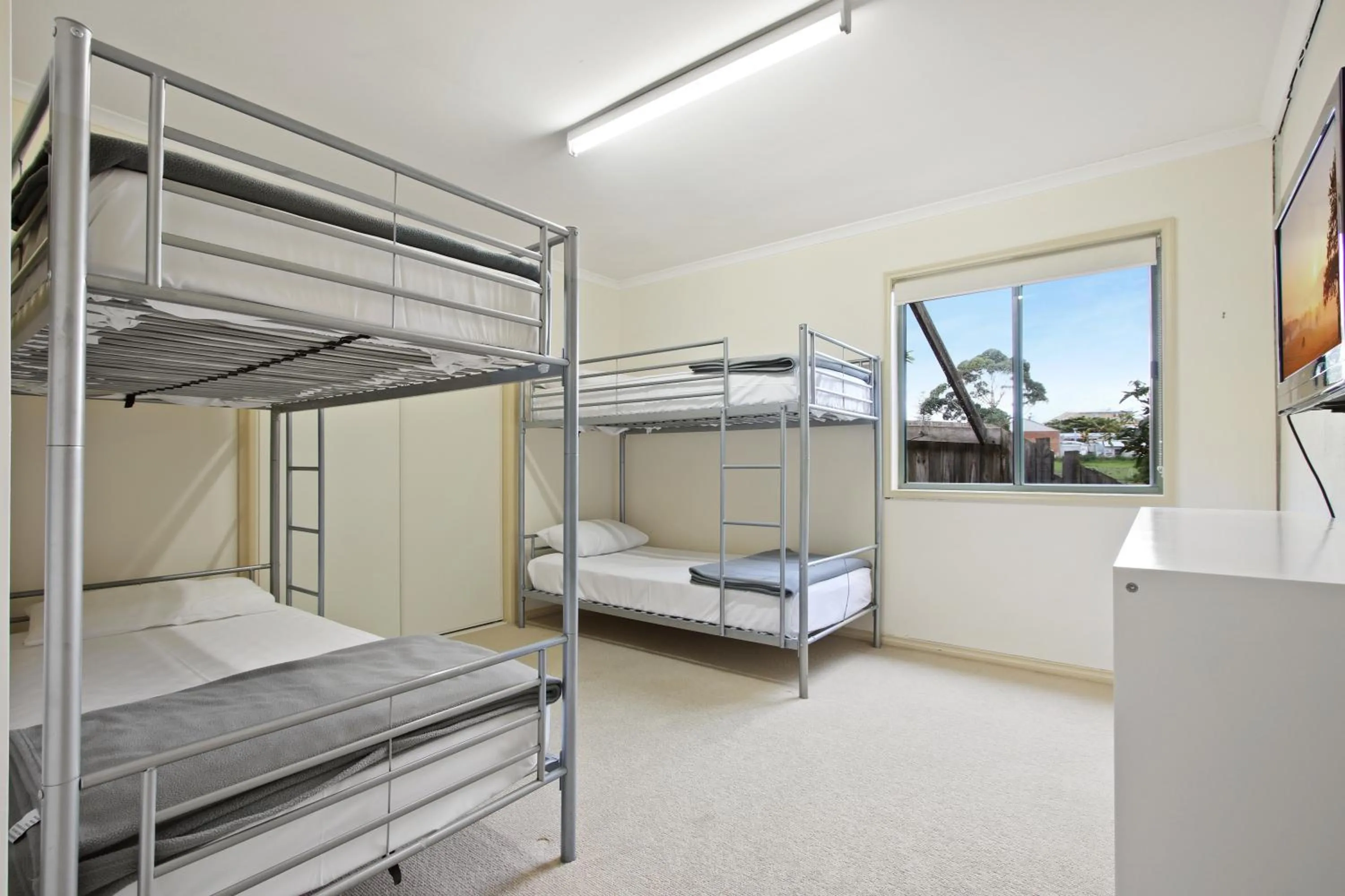 Bedroom, Bed in North Pier Hotel