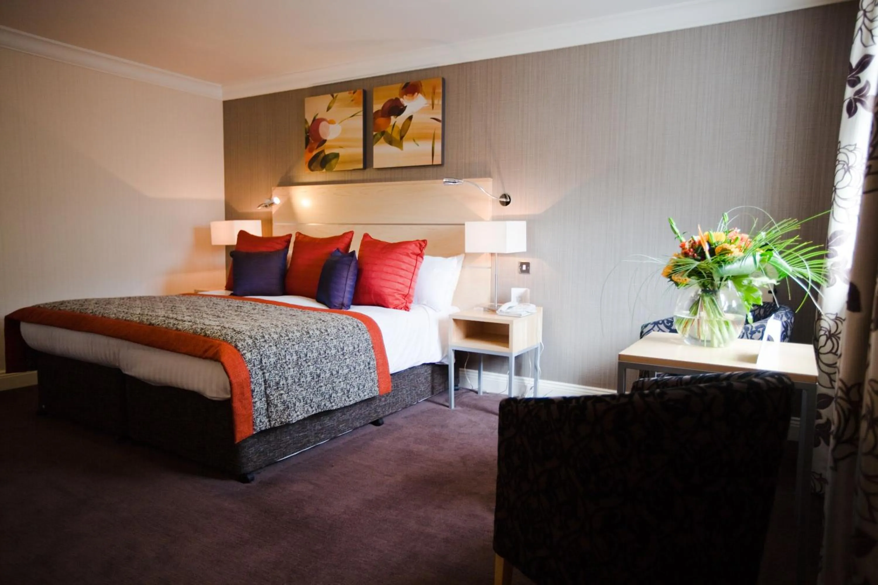 Bed in Caledonian Hotel