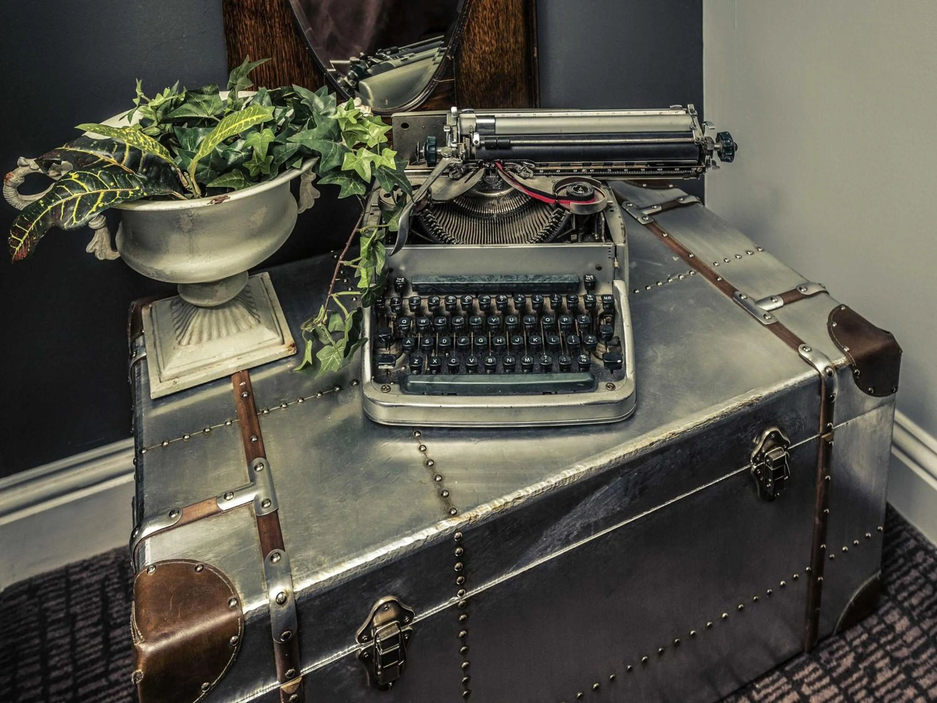 Bedroom in Mercure Nottingham City Centre Hotel