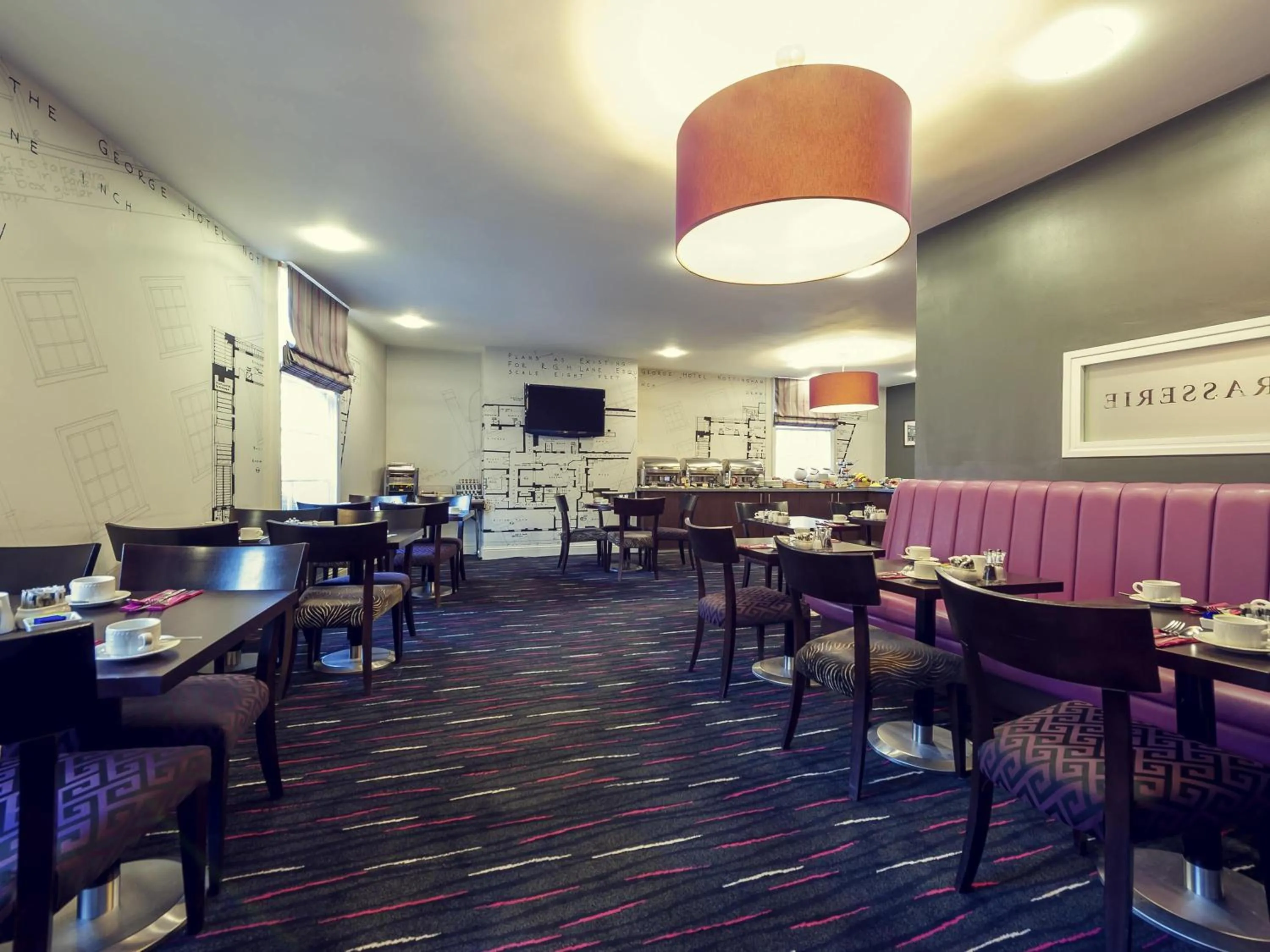 Restaurant/places to eat in Mercure Nottingham City Centre Hotel
