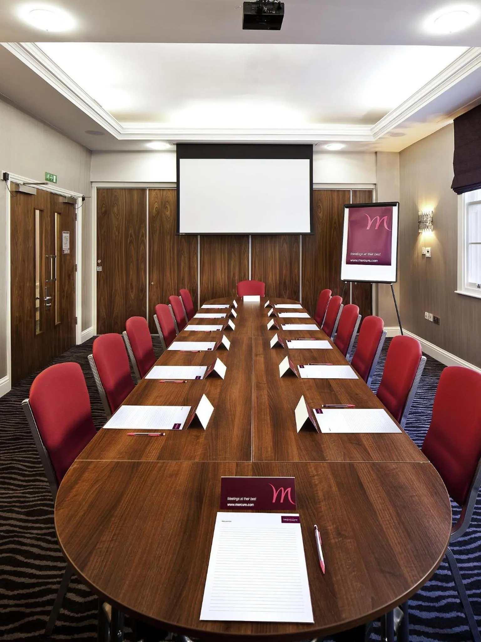 Meeting/conference room in Mercure Nottingham City Centre Hotel
