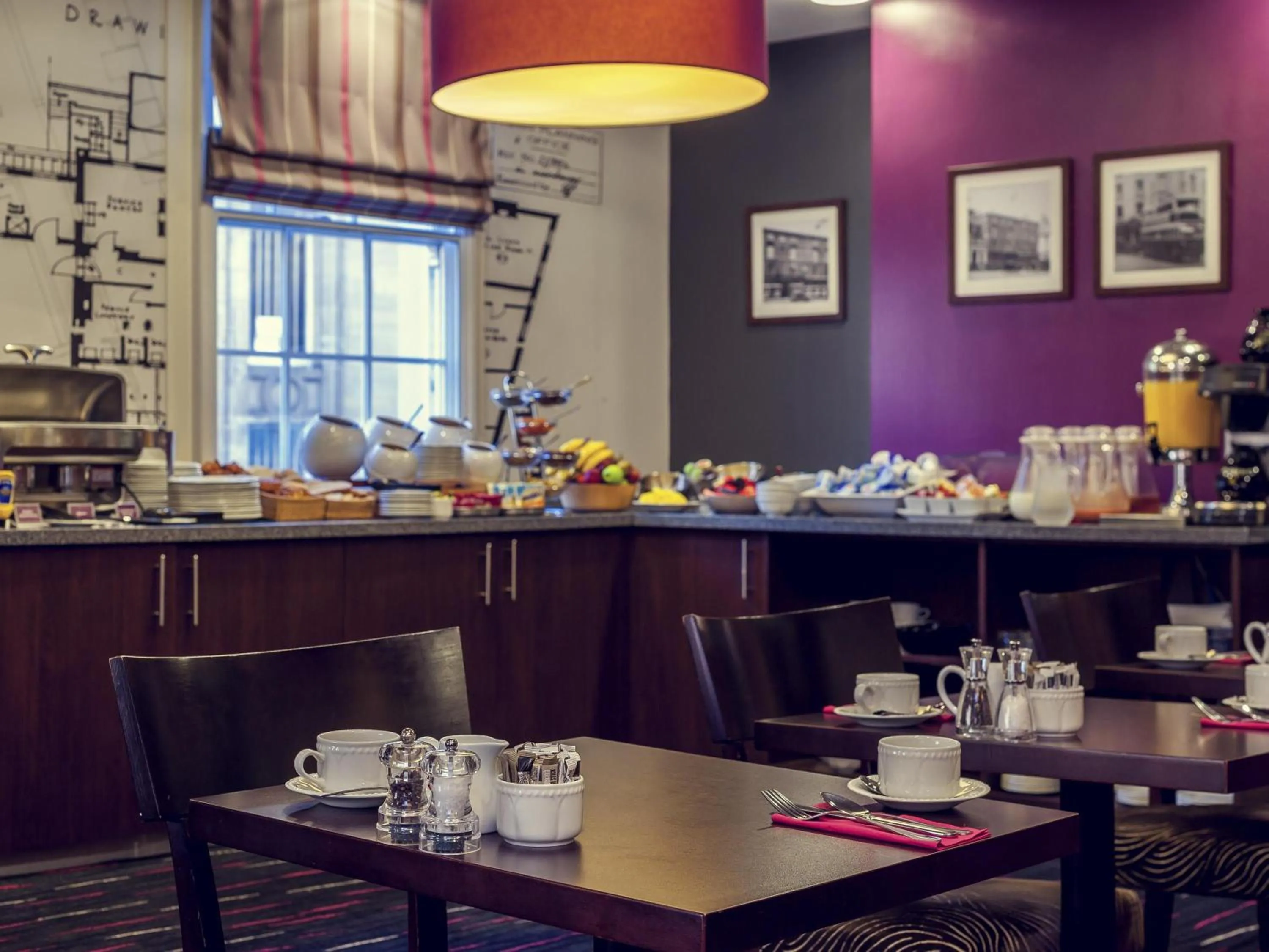 Breakfast in Mercure Nottingham City Centre Hotel