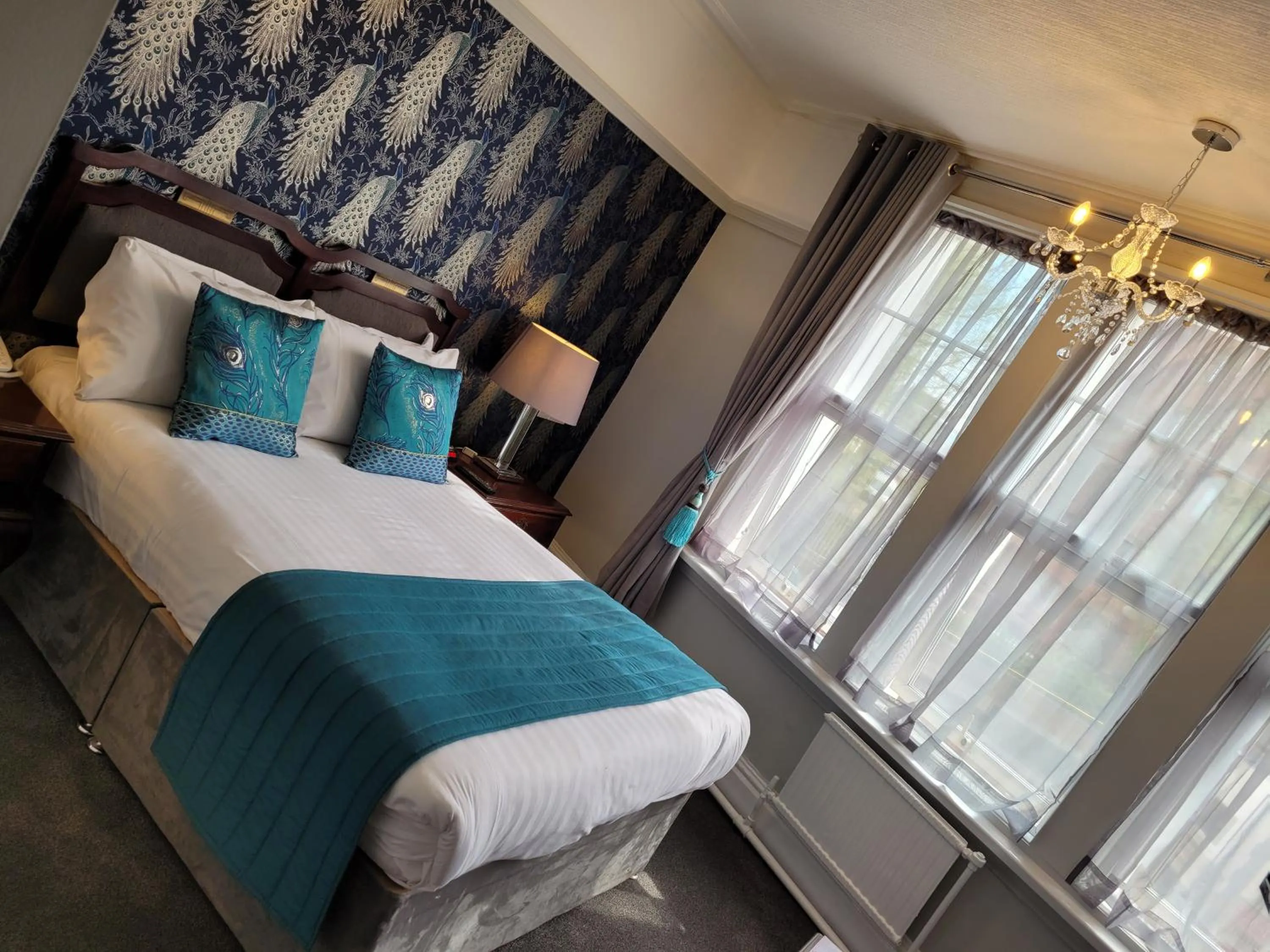 Bed in Best Western Stoke on Trent City Centre Hotel