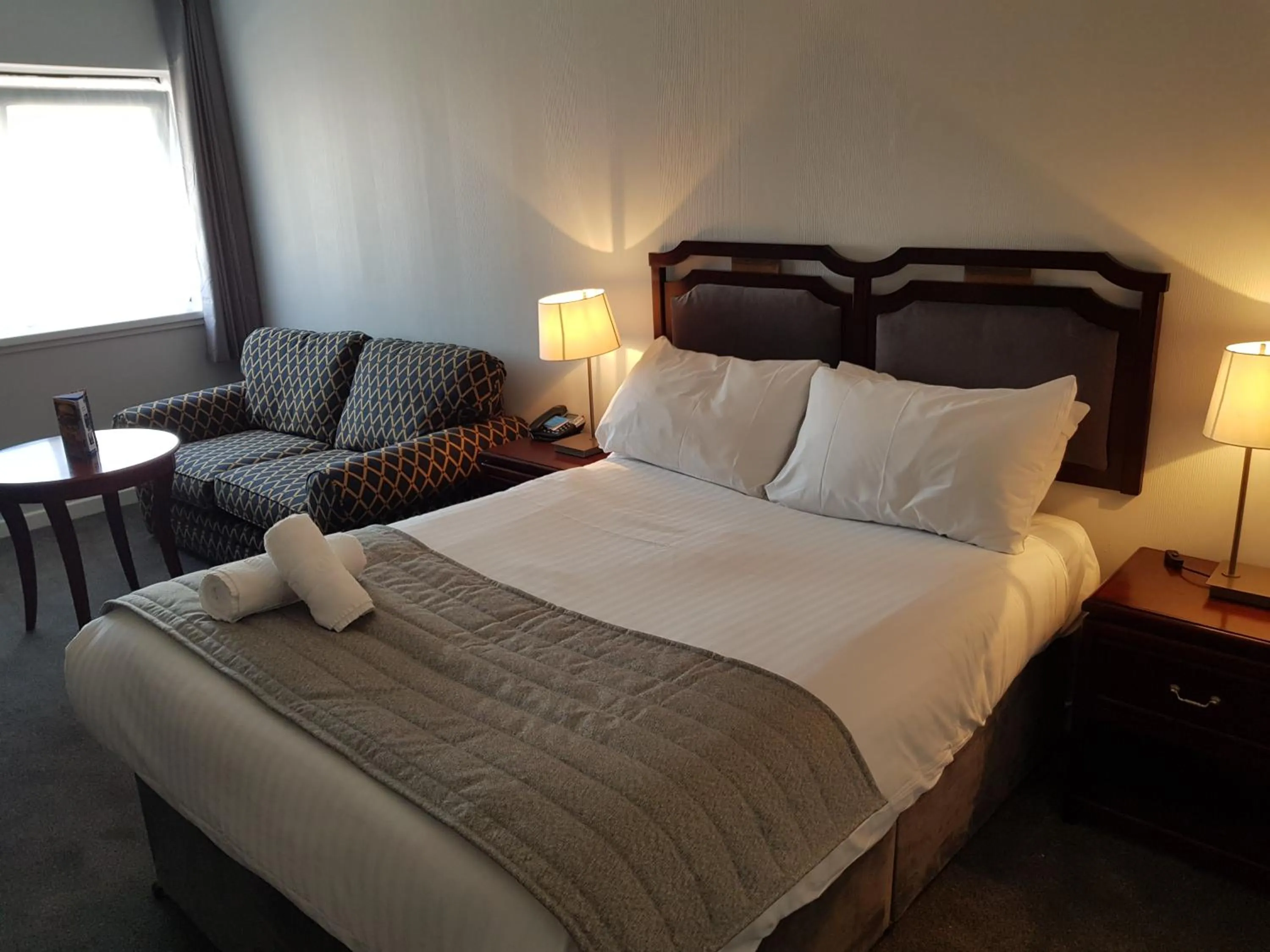 Bed in Best Western Stoke on Trent City Centre Hotel