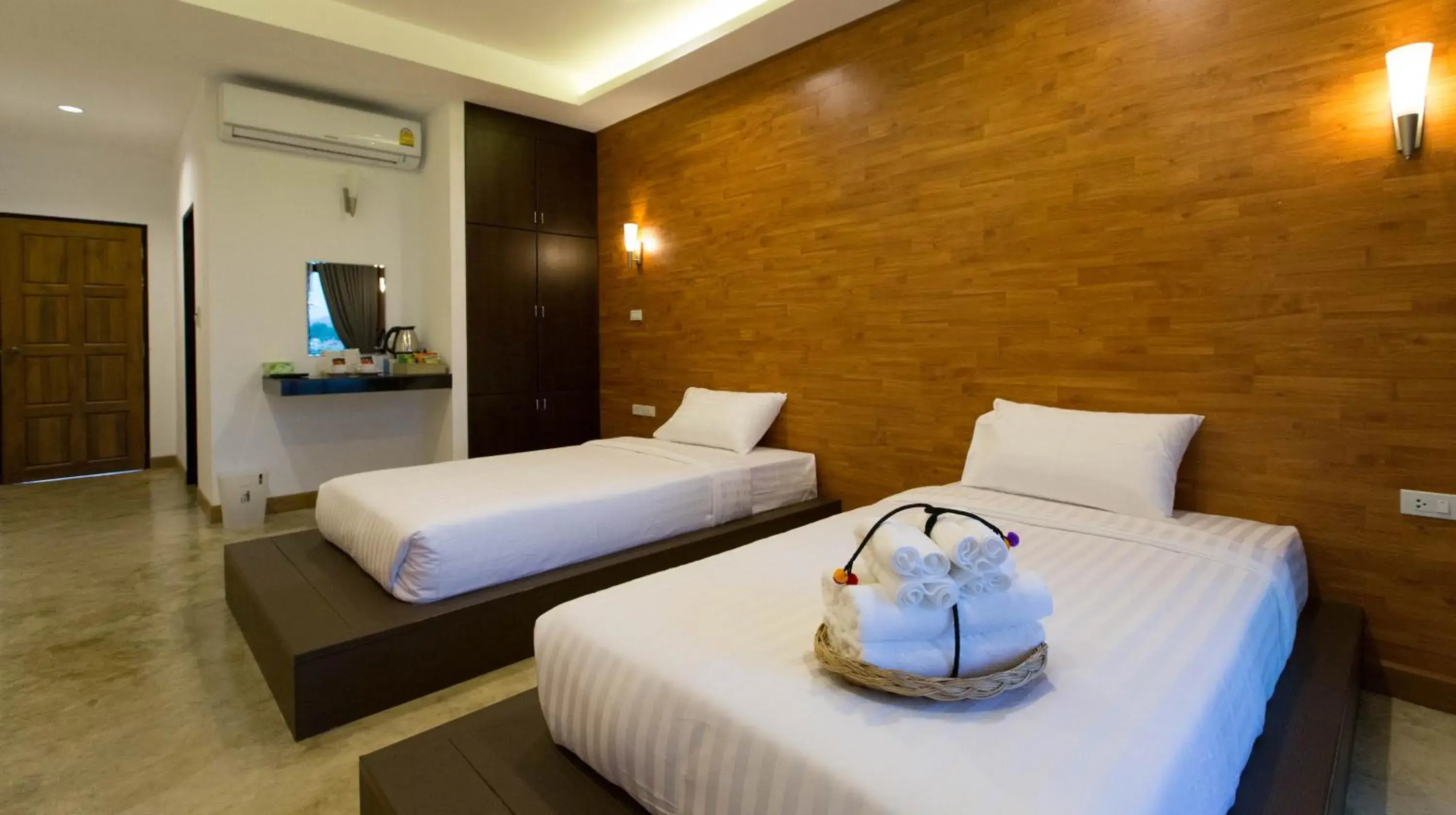 Standard Twin Room with Mountain View in Pagoda Sight Residence Standard Twin Room with Mountain View in Pagoda Sight Residence