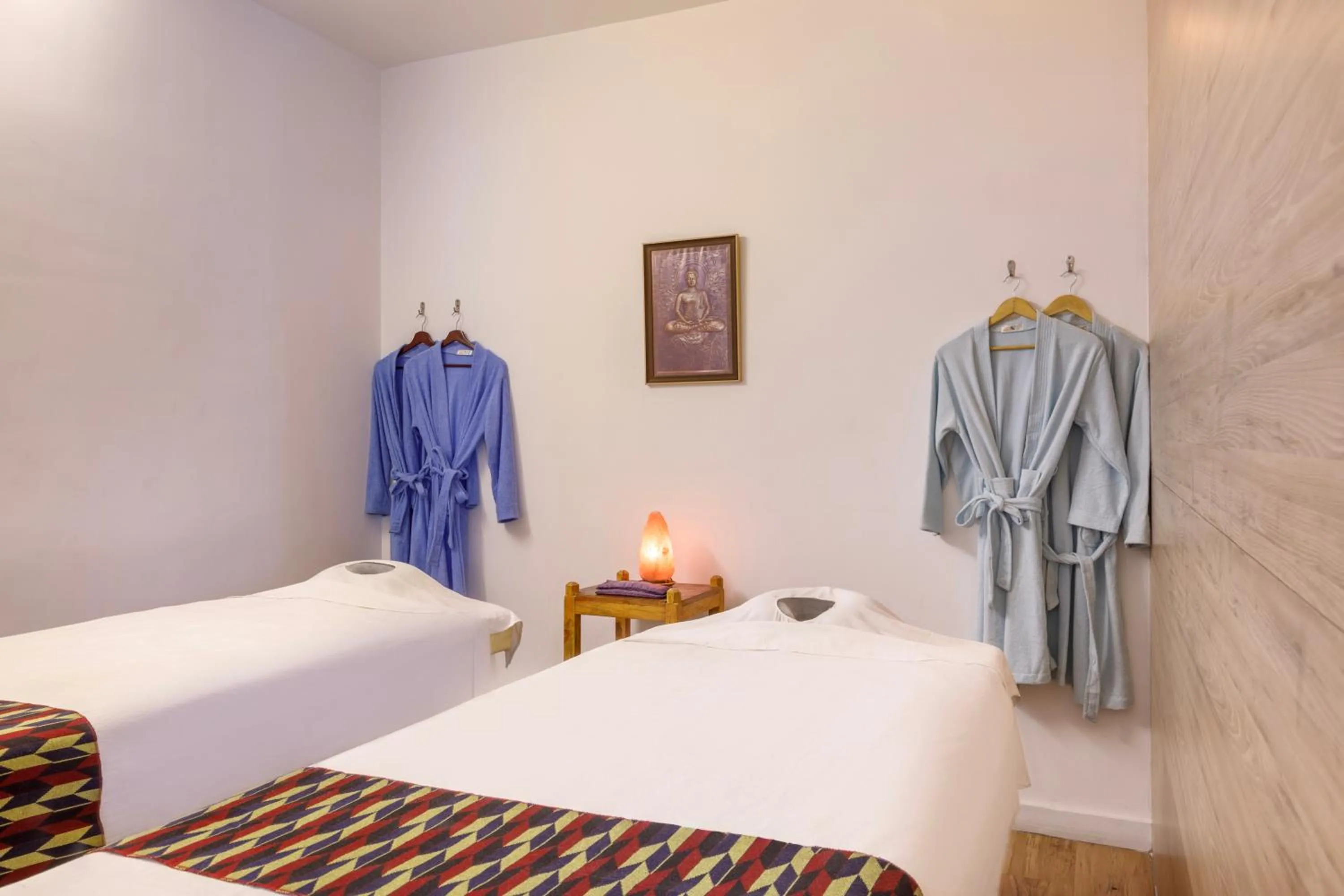 Spa and wellness centre/facilities, Bed in Hotel Ambassador by ACE Hotels