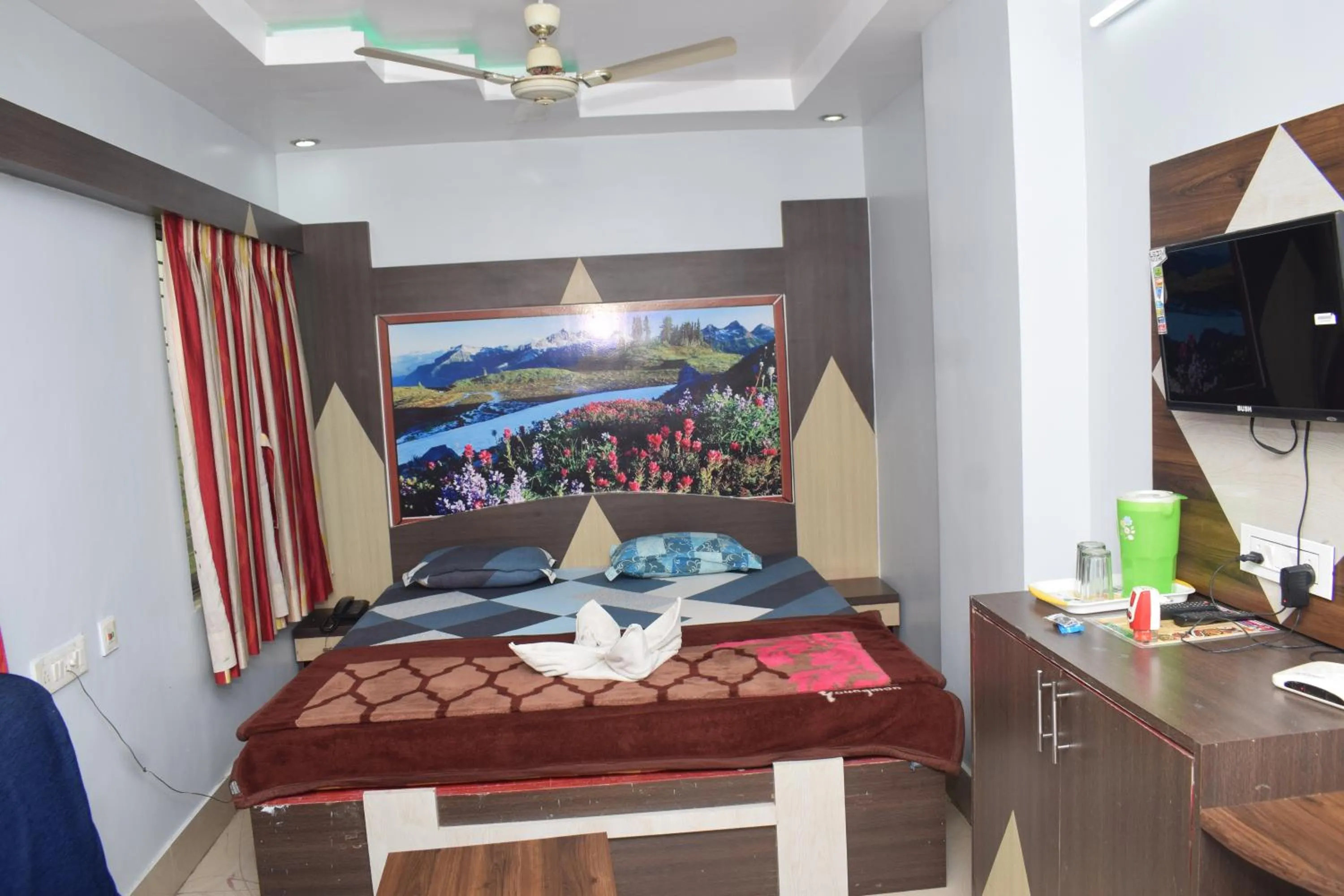 Bed in Hotel Srikrishna International