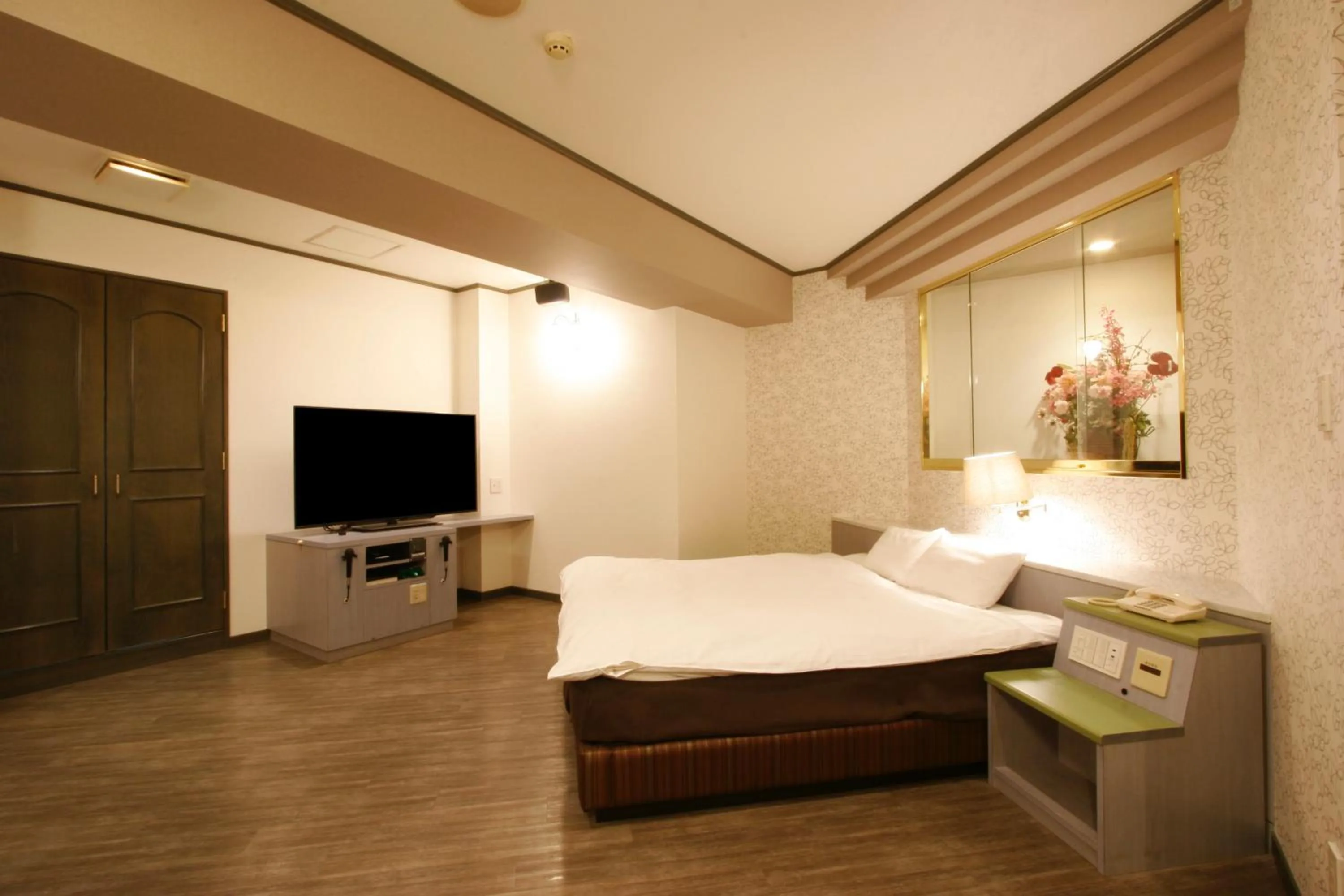 Photo of the whole room, Bed in Hotel NOA (Adult Only)