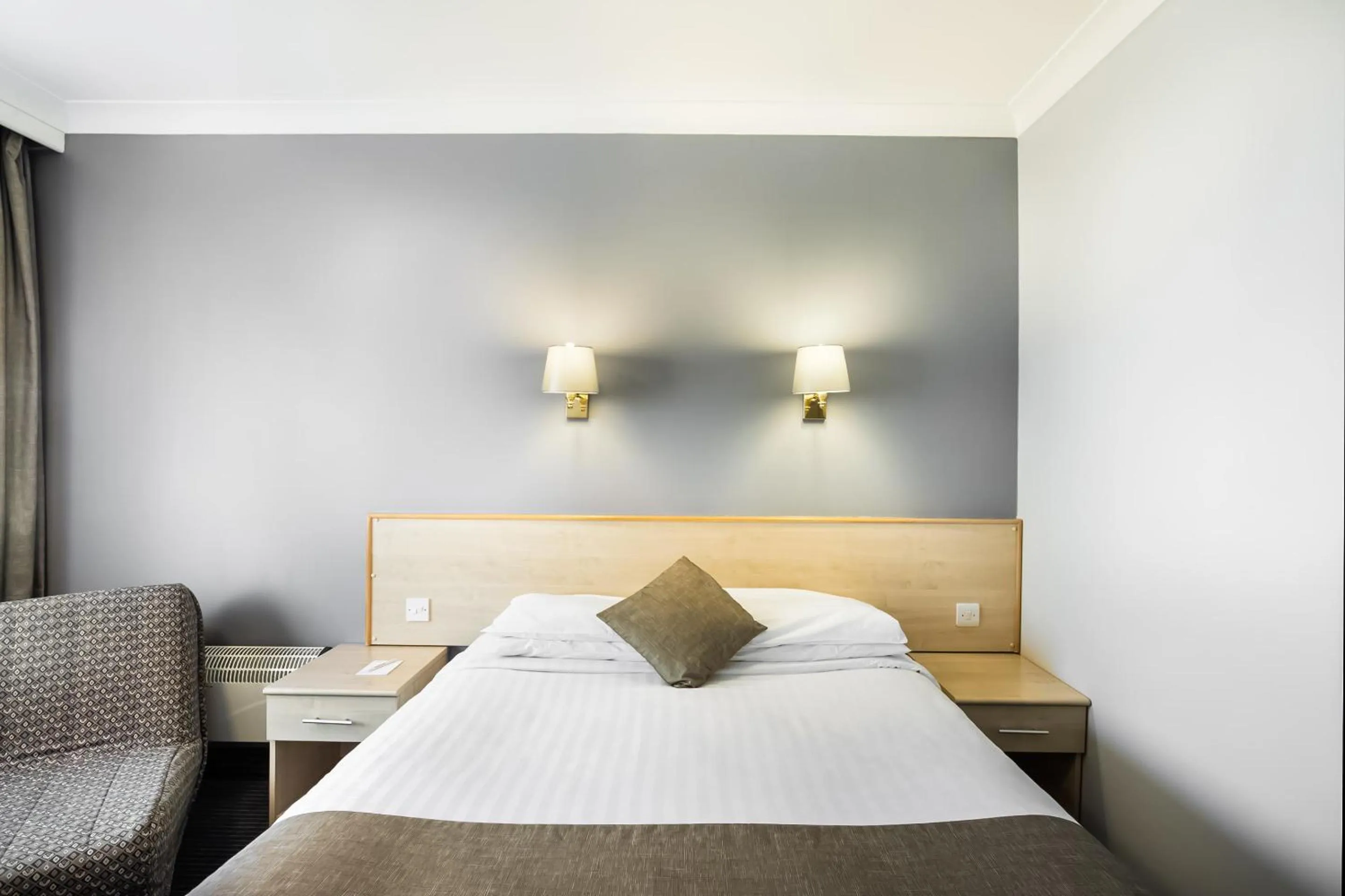 Bedroom in OYO Flagship London Finchley