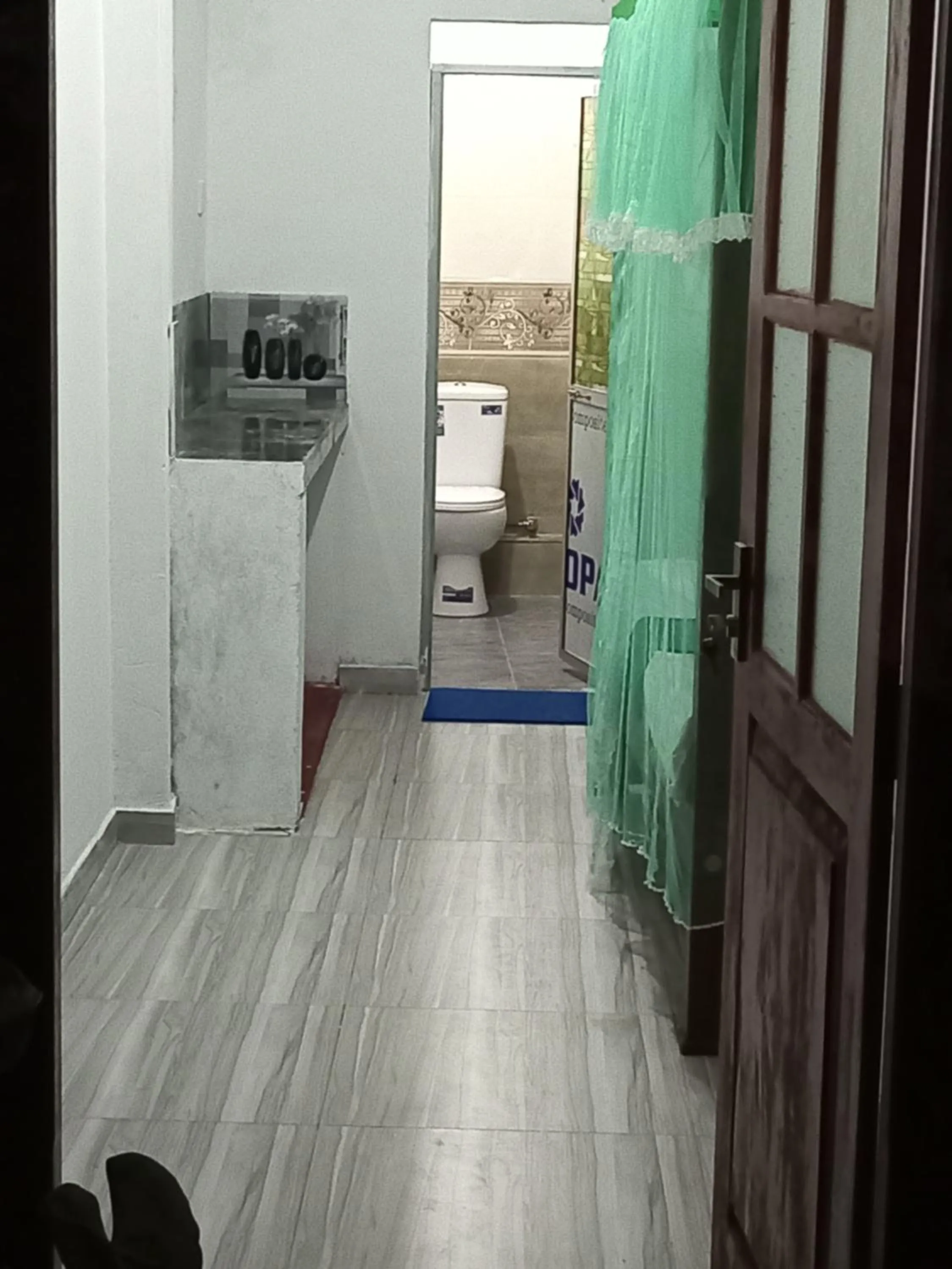 Bathroom in Galle Paradise Inn