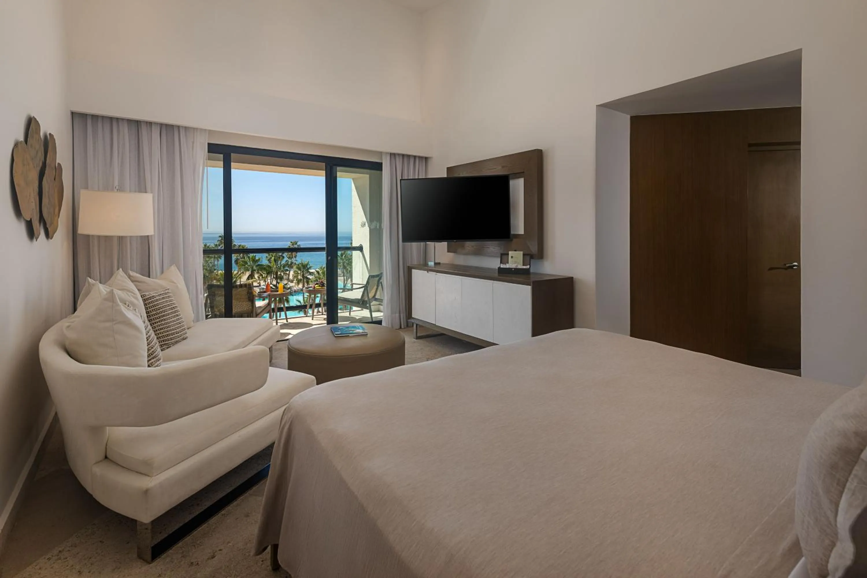 Property building, Bed in Paradisus Los Cabos - Adults Only