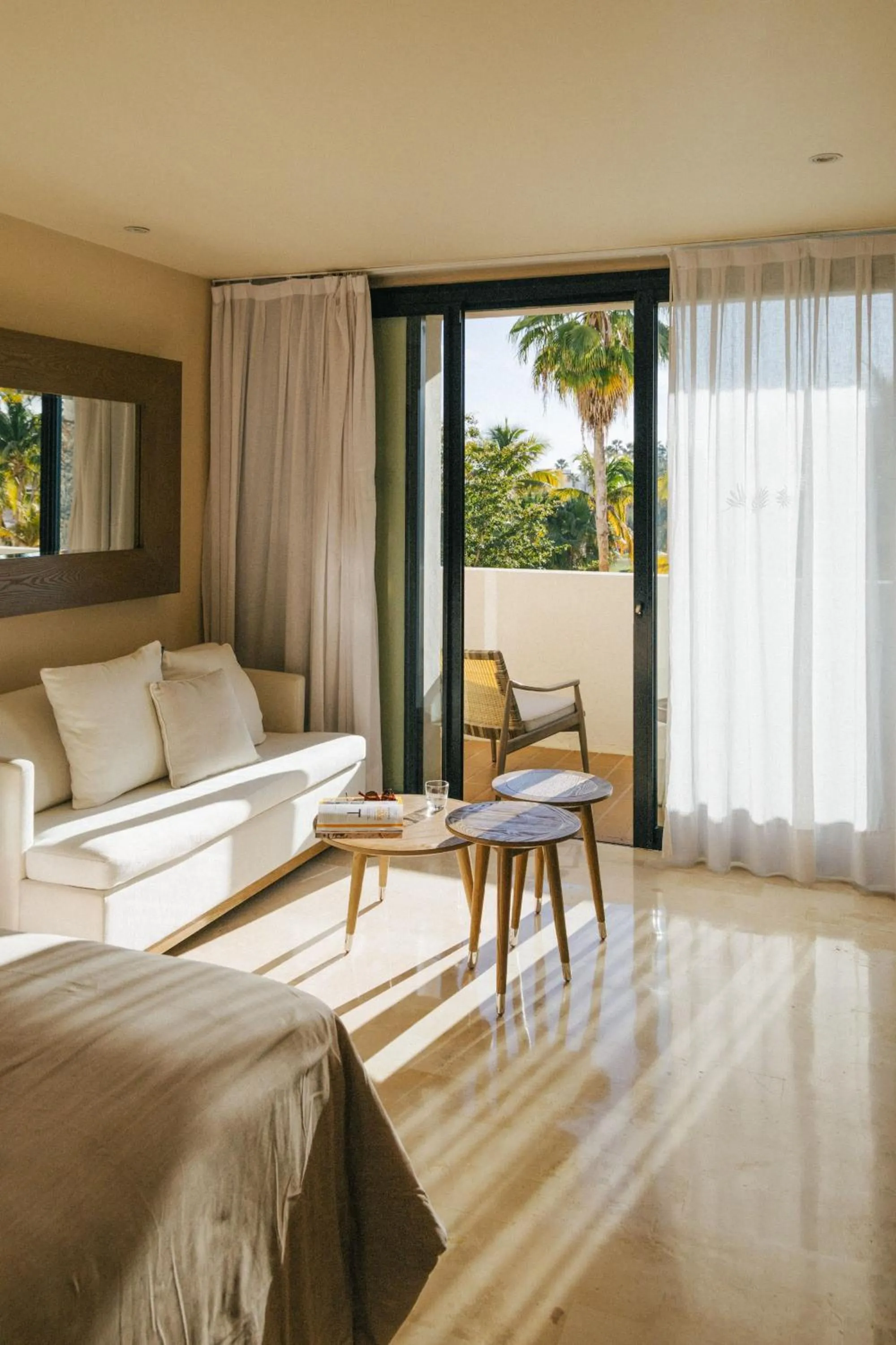 Property building, Bed in Paradisus Los Cabos - Adults Only