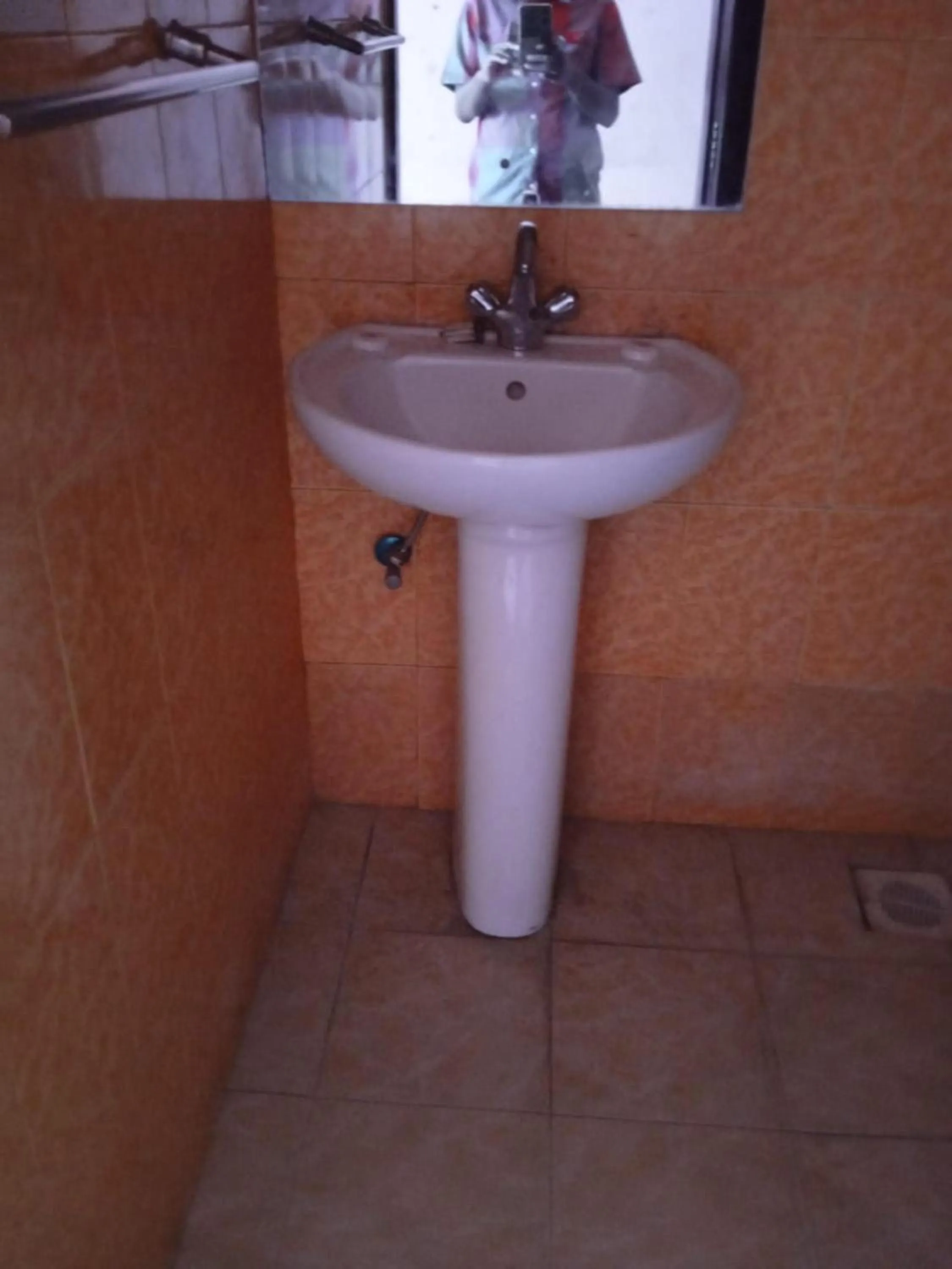 Bathroom in Checkpoint Inn Hotel, Mombasa