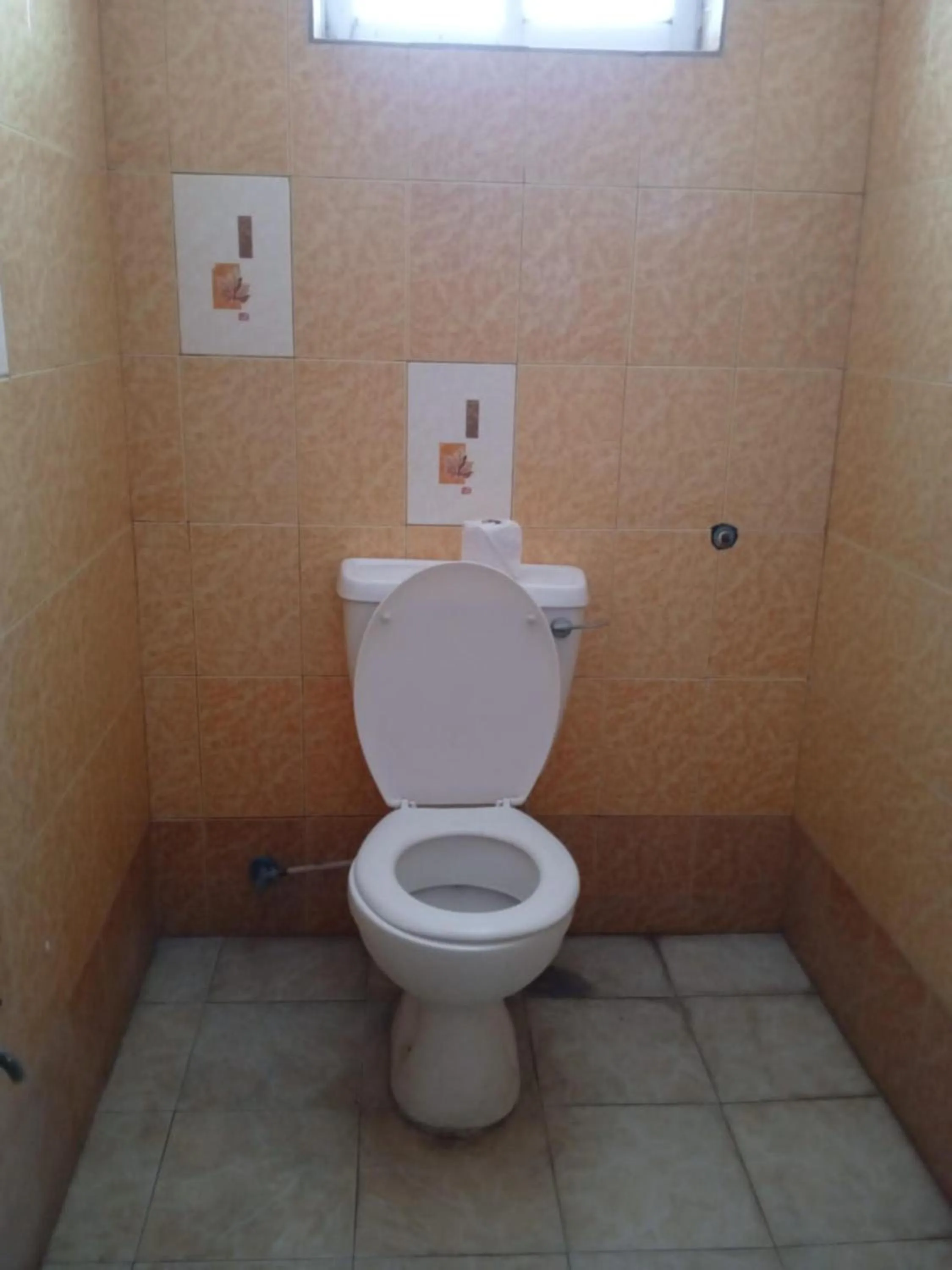 Bathroom in Checkpoint Inn Hotel, Mombasa