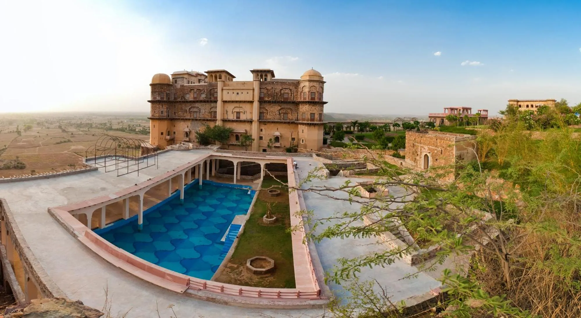 Swimming pool in Neemrana's - Tijara Fort Palace