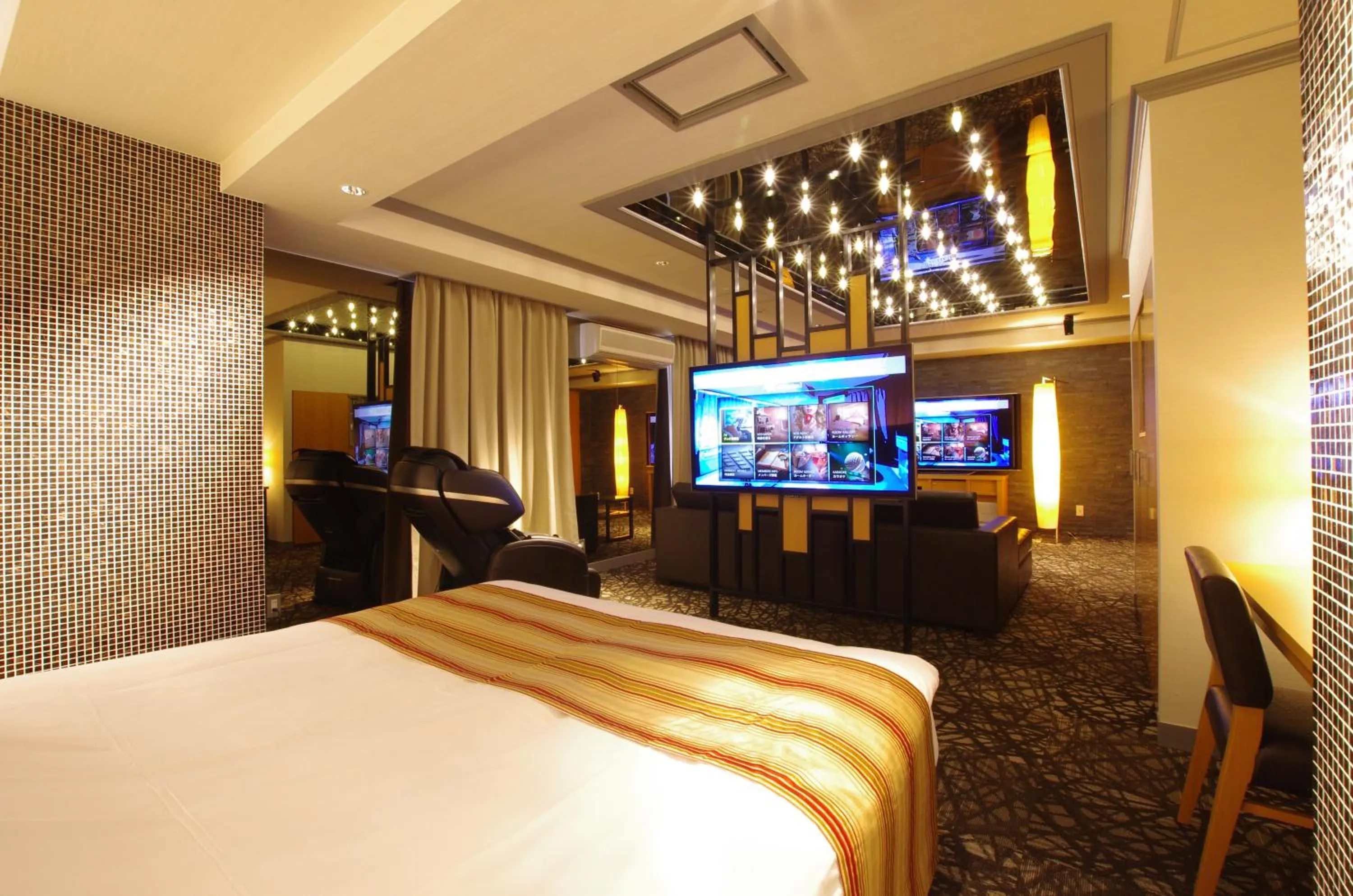 Photo of the whole room, Bed in BlueHotel sju(:)pri:m (Adult Only)