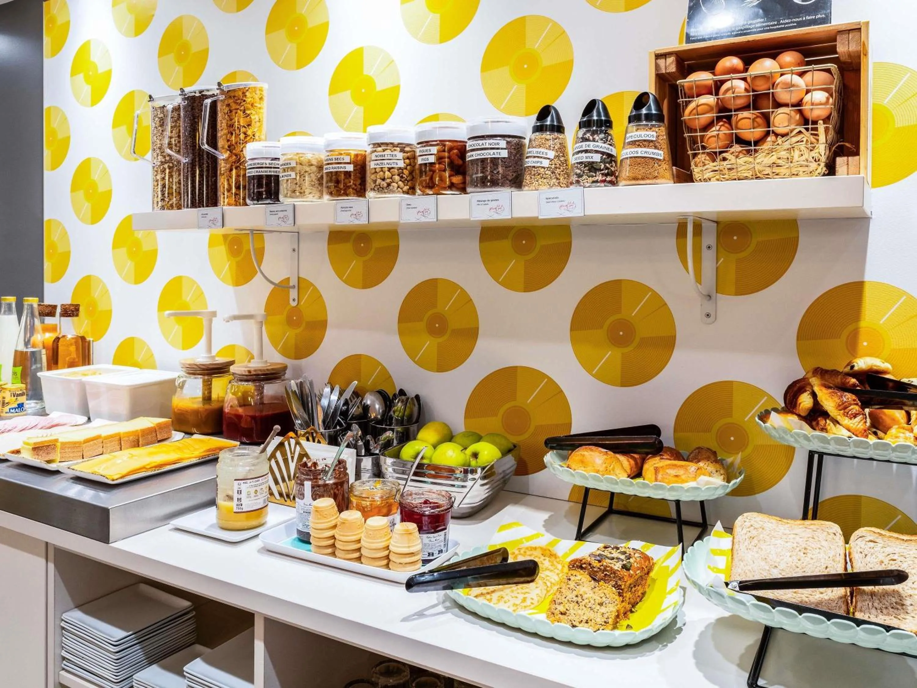 Breakfast in ibis Styles Paris 15 Lecourbe