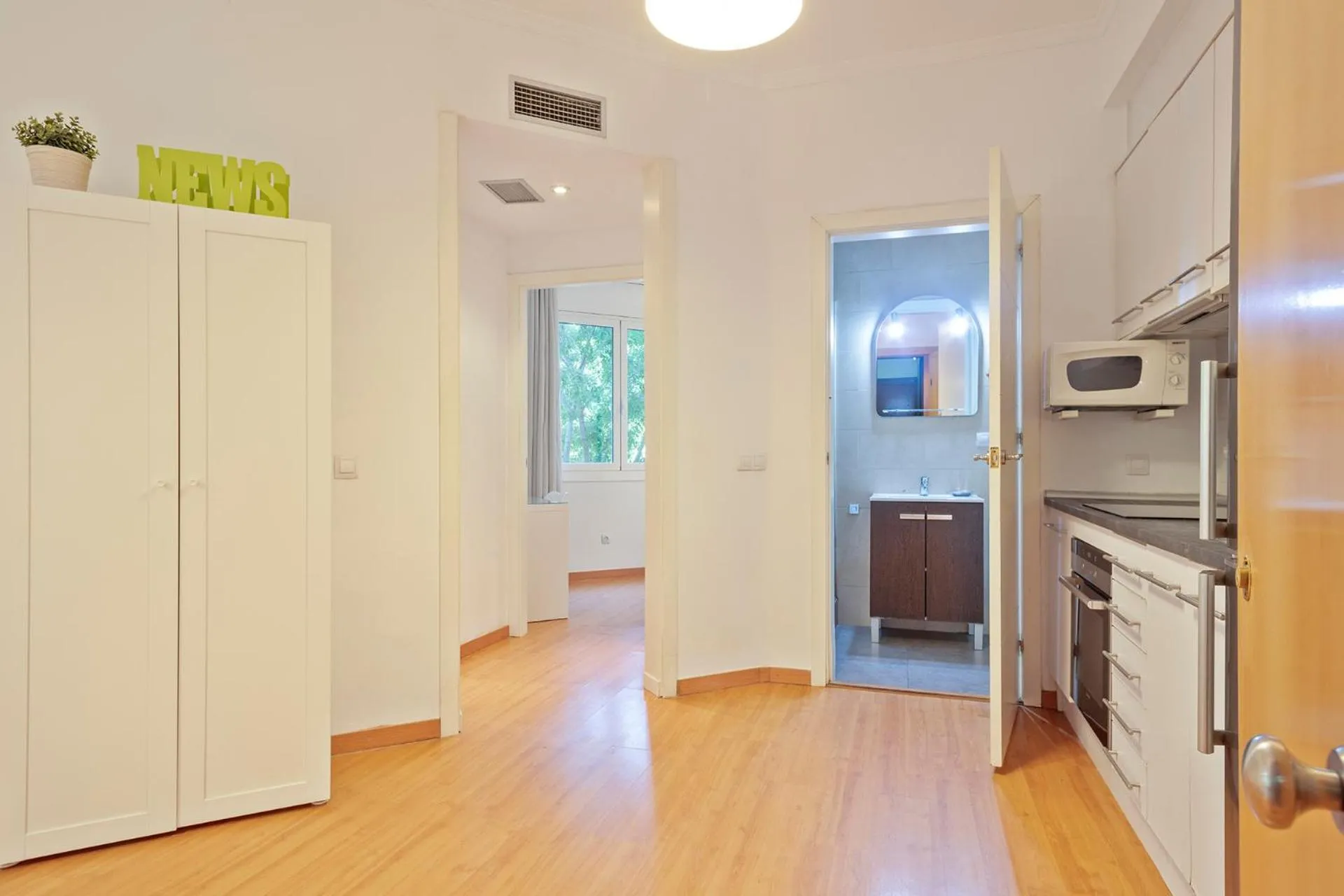 Kitchen or kitchenette in Alcam Paseo San Juan