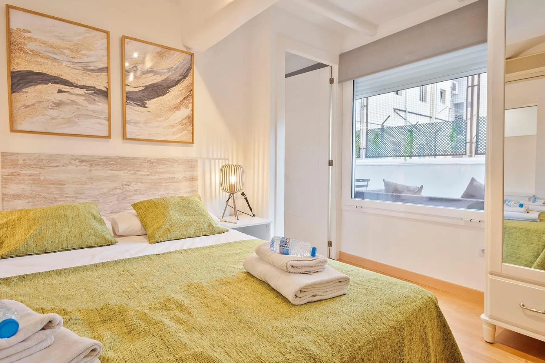 Bed in Alcam Paseo San Juan
