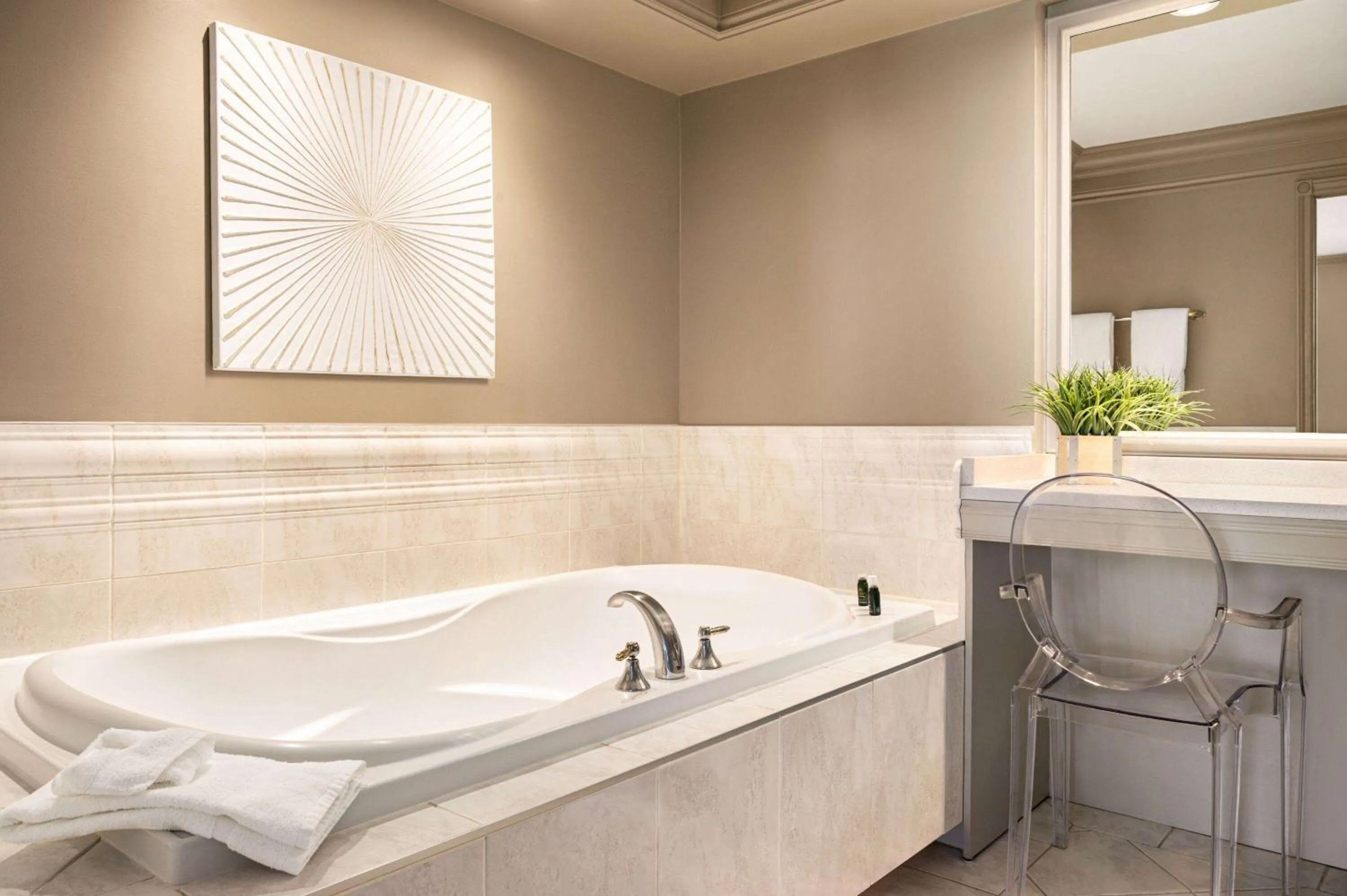 Bathroom in Ramada by Wyndham Cornwall