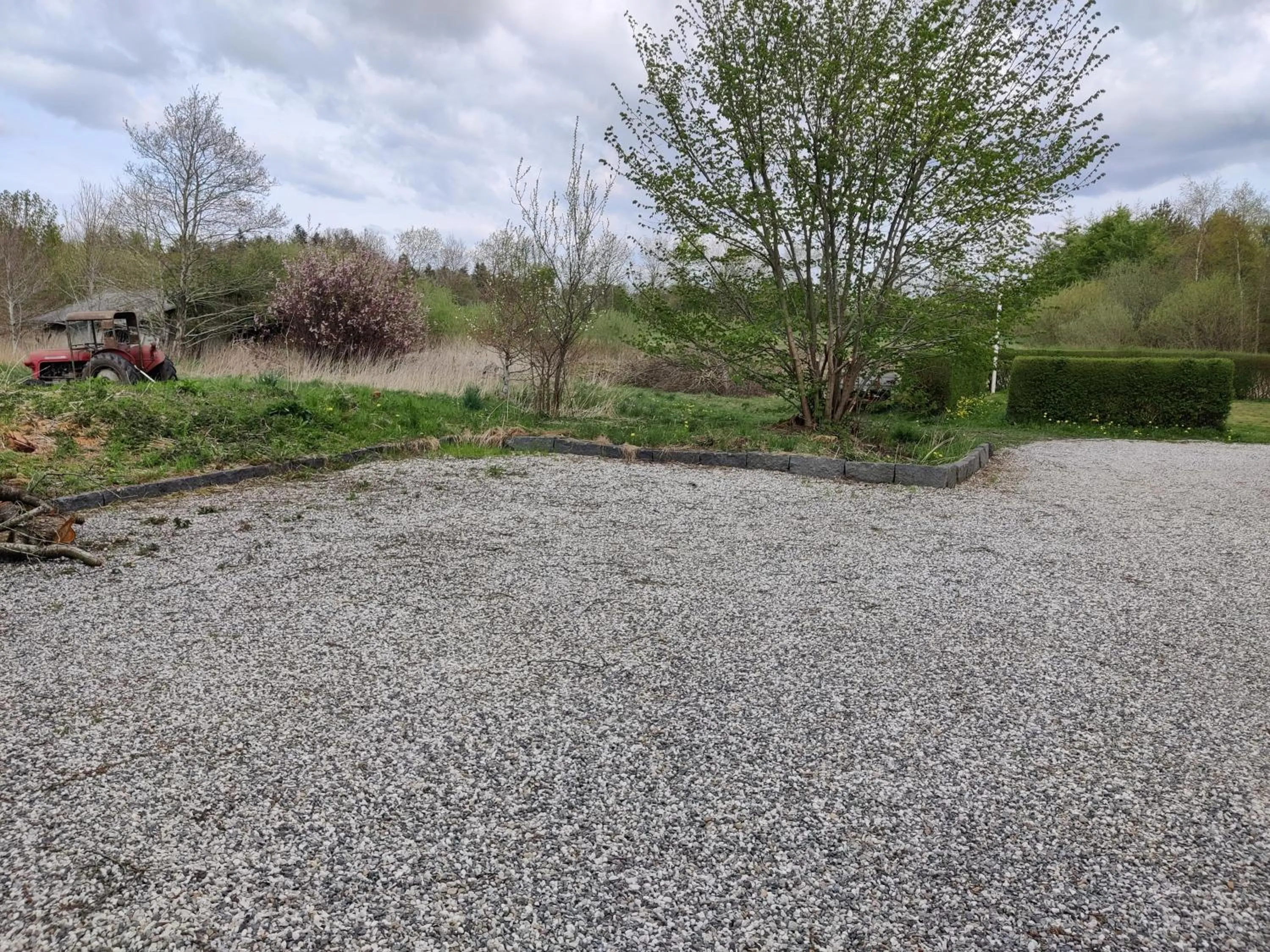 Parking in Storm's stay - Near MCH & BOXEN