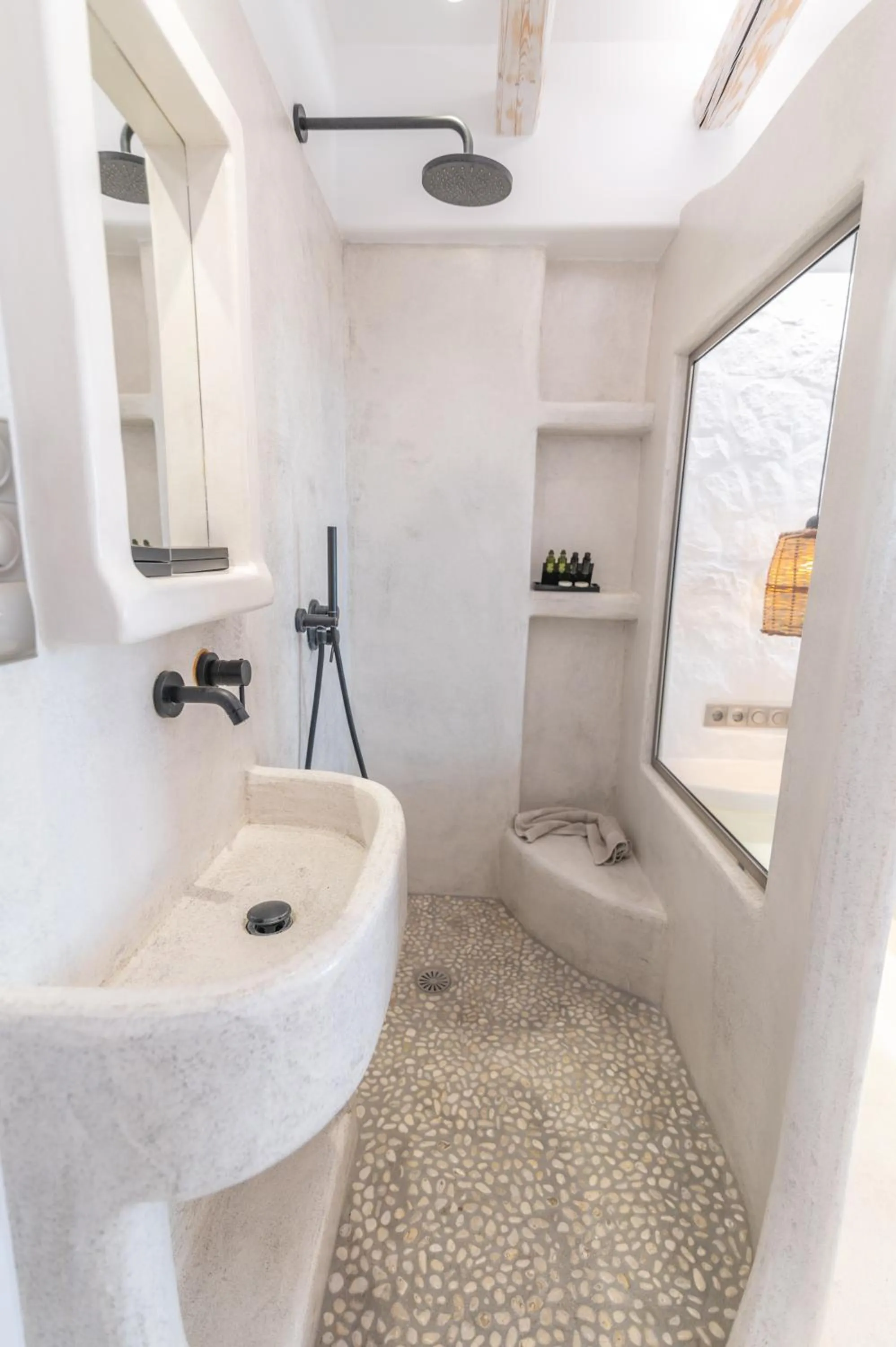 Bathroom in Nikos Apartments and Studios