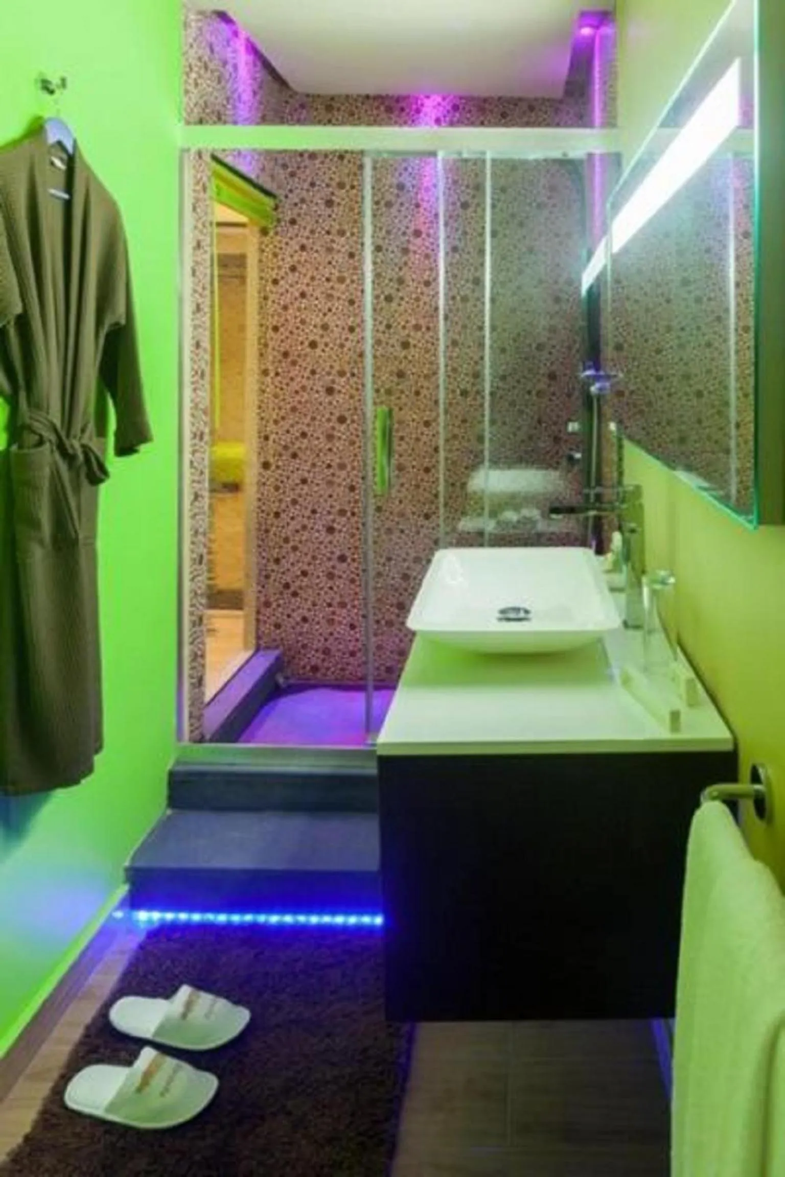 Bathroom in Le Wafou