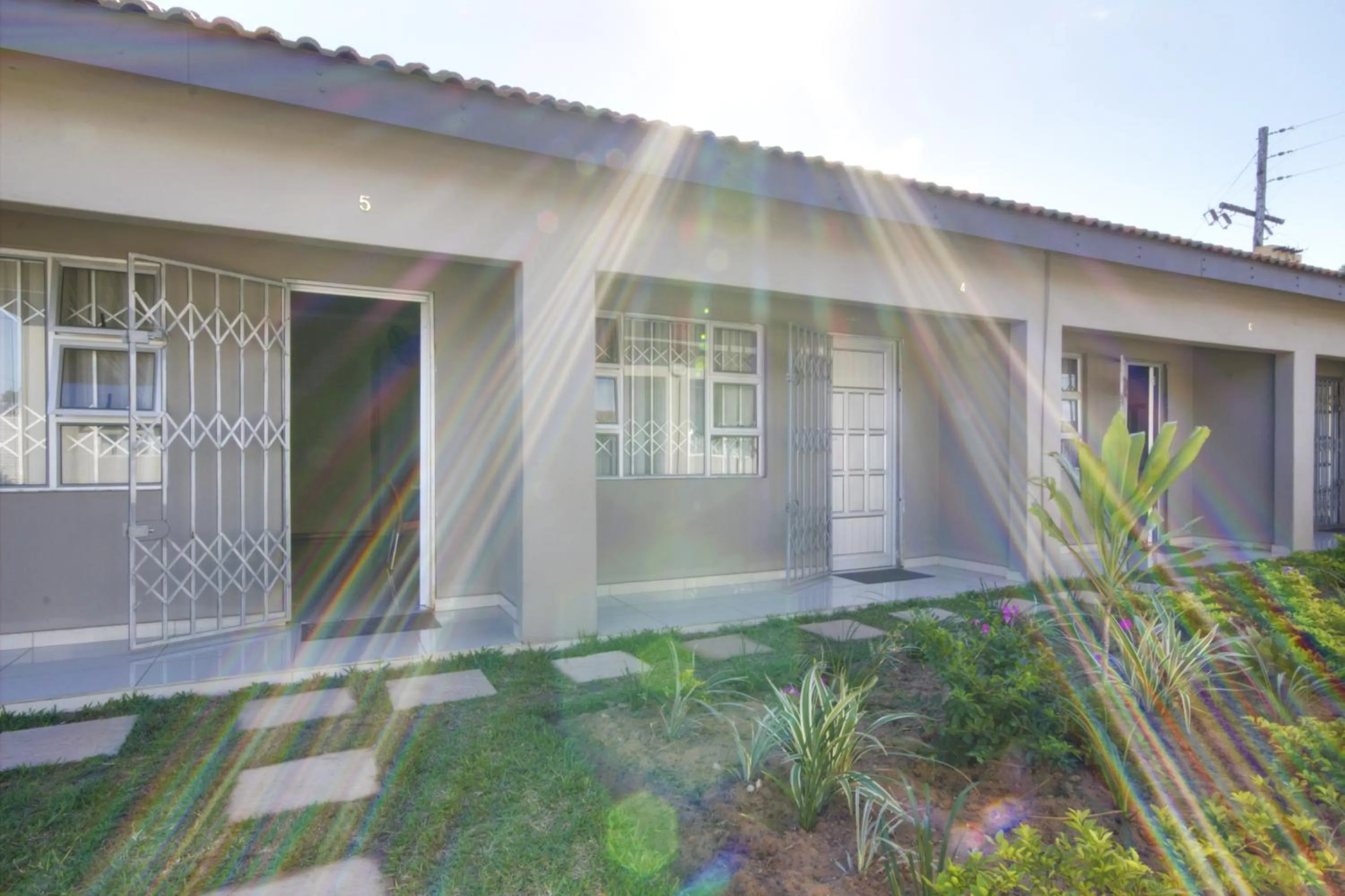 Garden in Minilitha Lodge