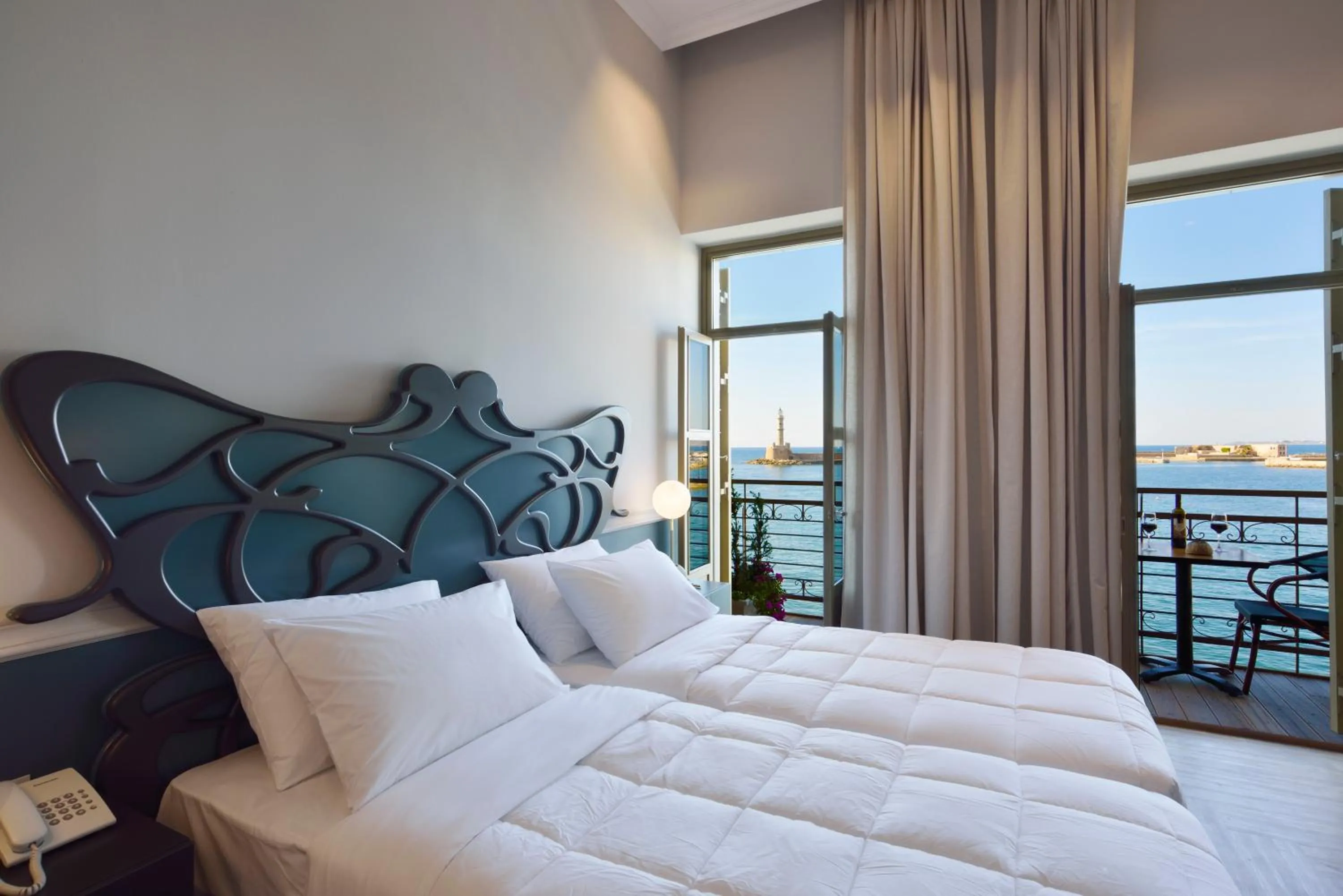 Photo of the whole room, Bed in Elia Palatino Hotel