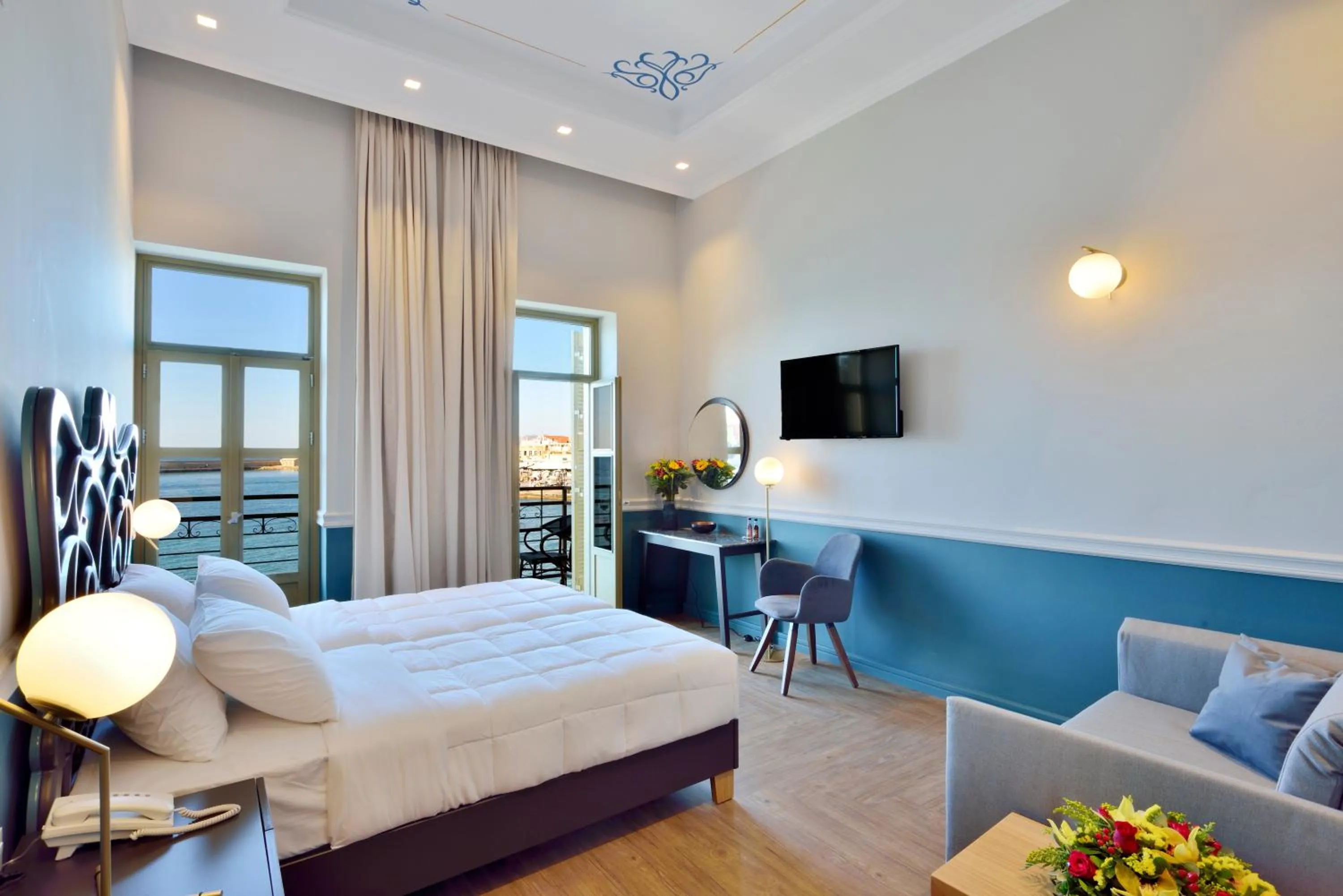 Photo of the whole room, Bed in Elia Palatino Hotel