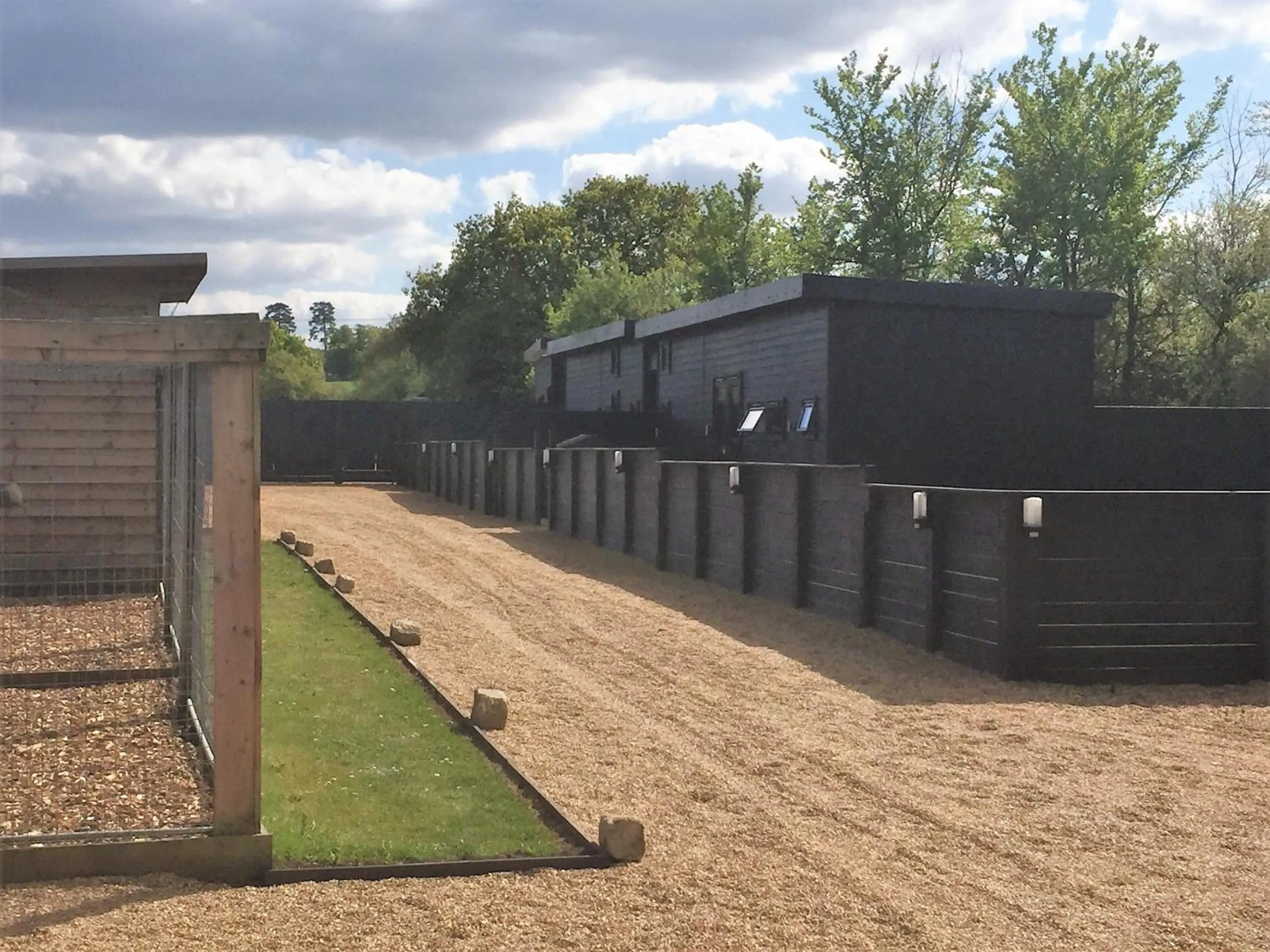 Facade/entrance in Willow Court Farm Studio South & Petting Farm, 8 mins from Legoland & Windsor, 15 mins from Lapland UK