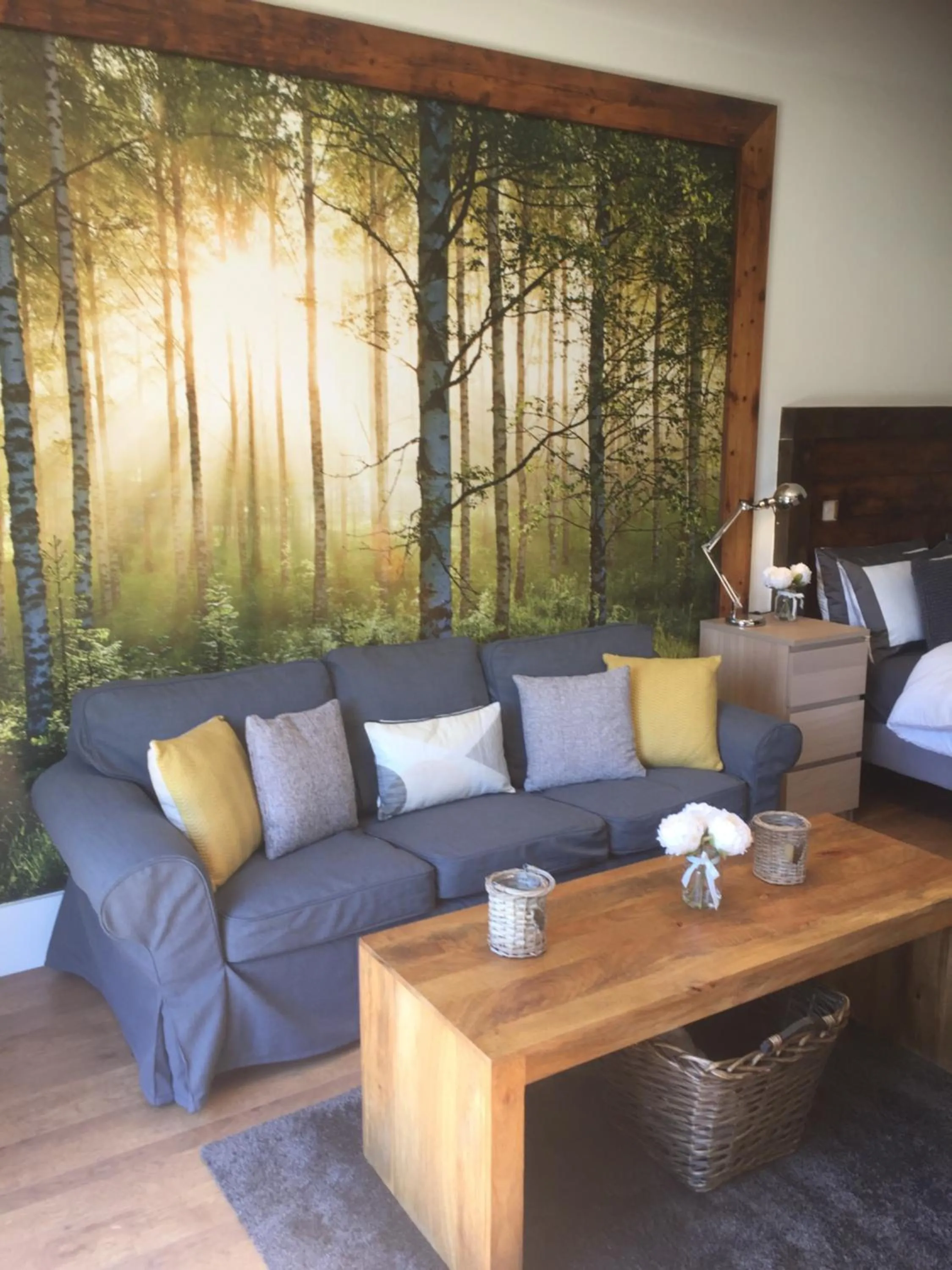 Living room in Willow Court Farm Studio South & Petting Farm, 8 mins from Legoland & Windsor, 15 mins from Lapland UK