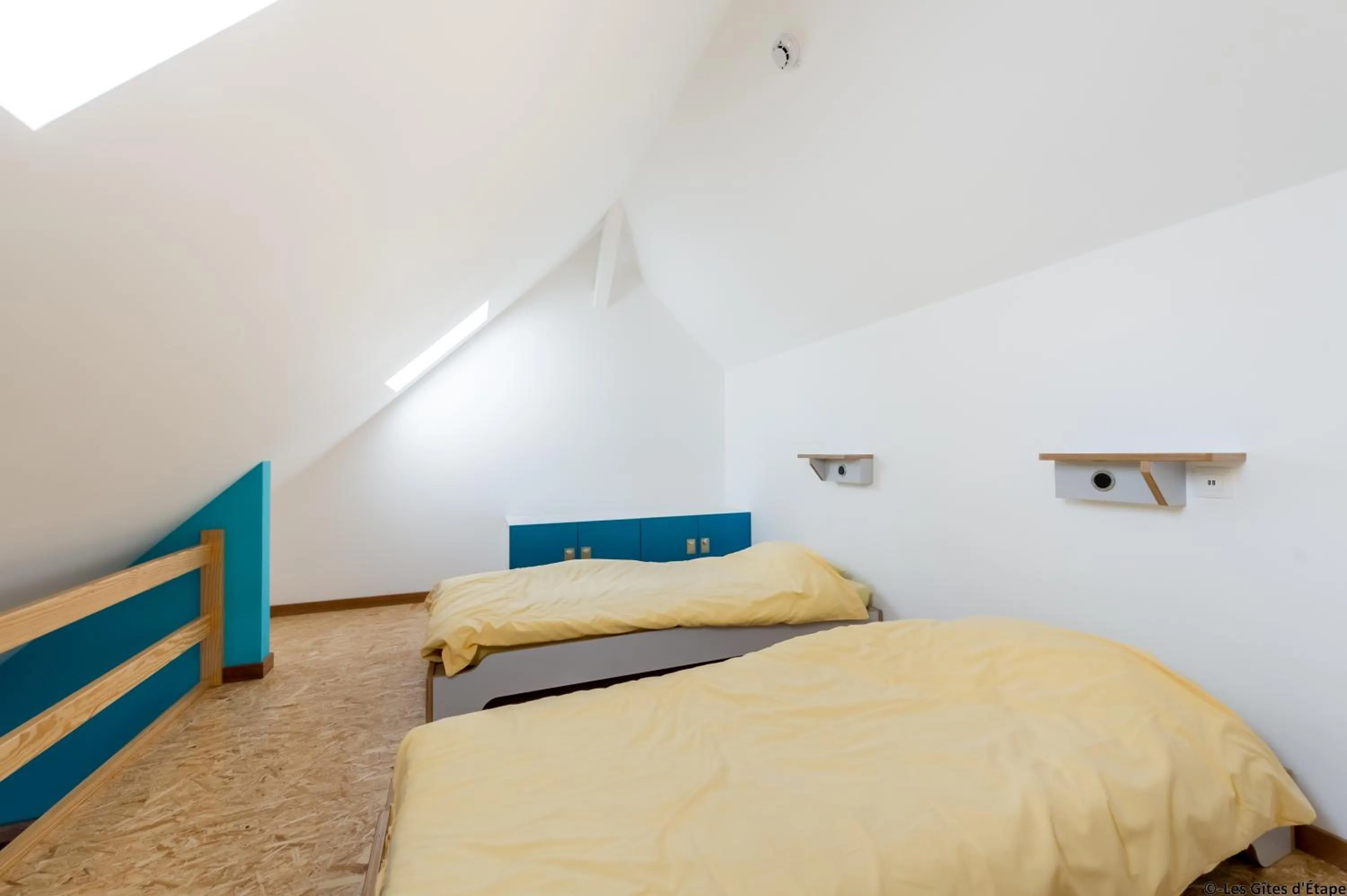 Photo of the whole room, Bed in Gîte Kaleo Eupen Jugendherberge