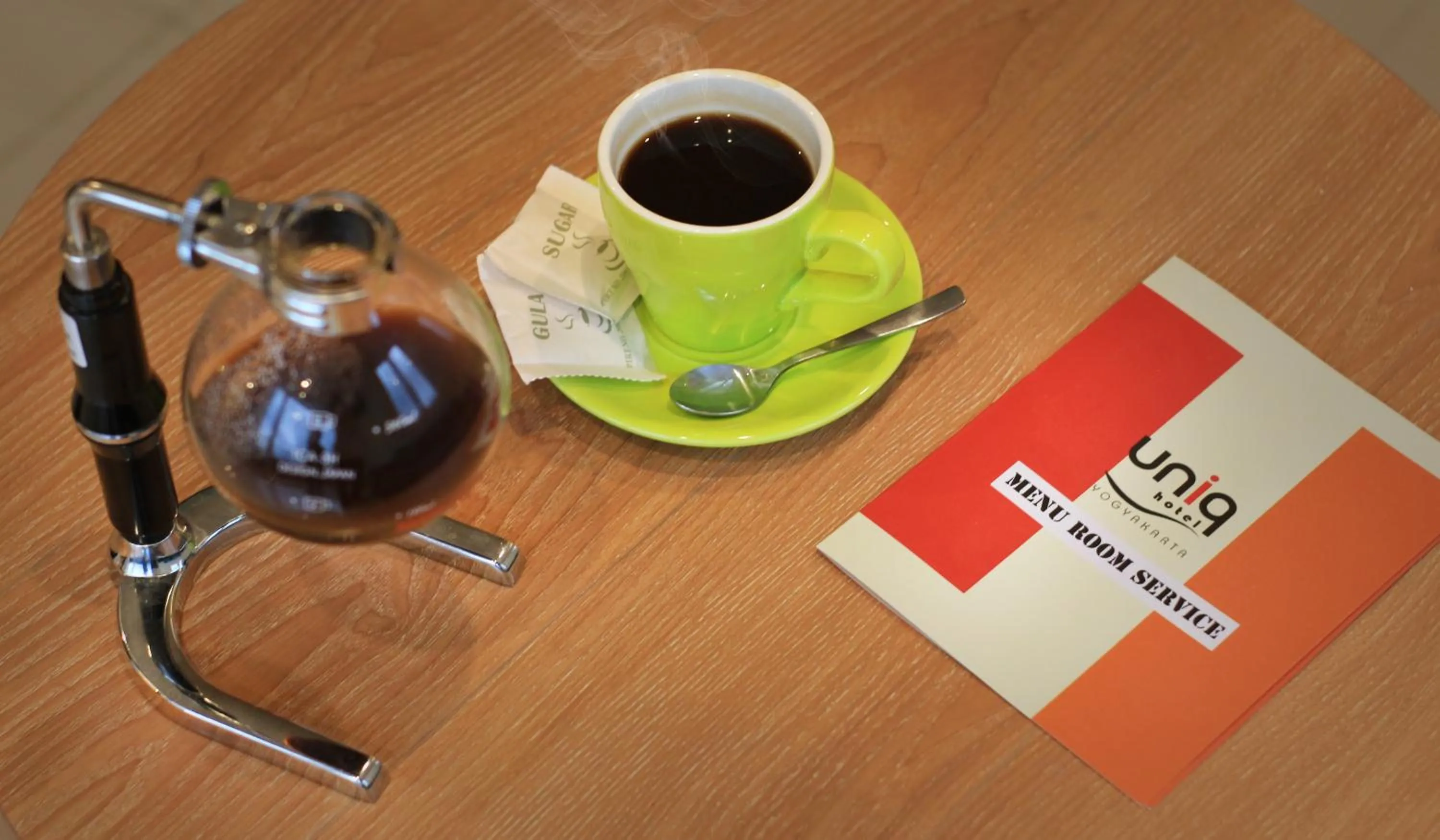 Drinks in Uniq Hotel