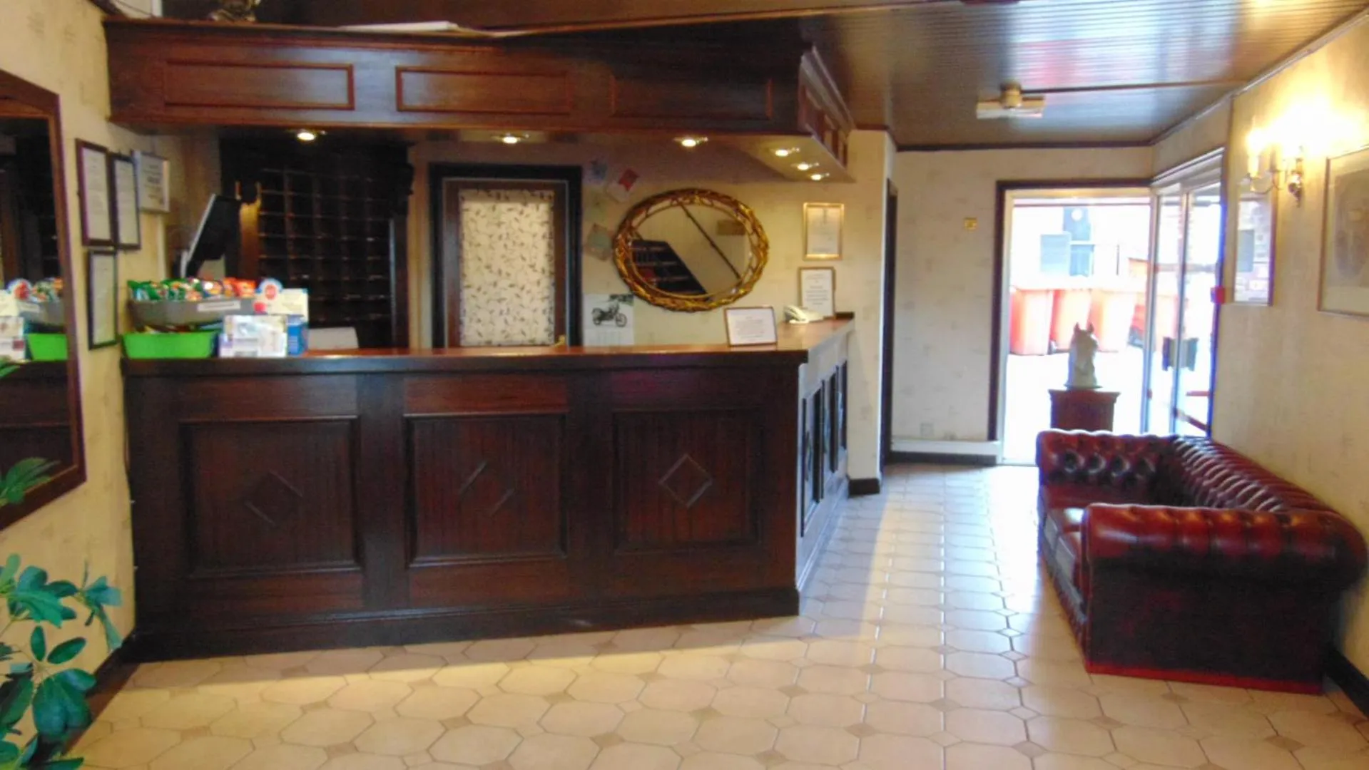 Lobby or reception in The Harrowgate Hill Lodge