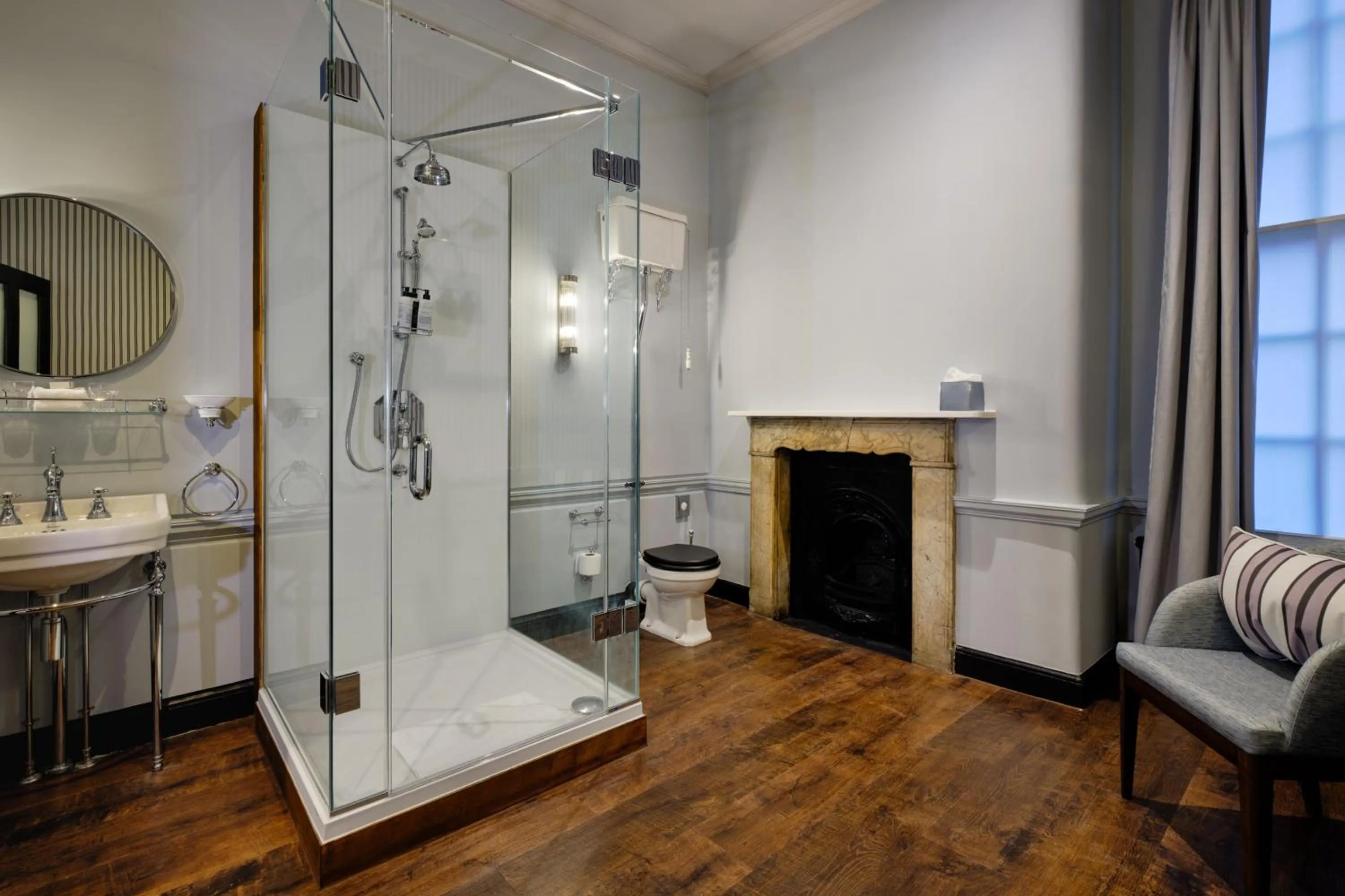 Bathroom in Abbey Hotel Bath, a Tribute Portfolio Hotel