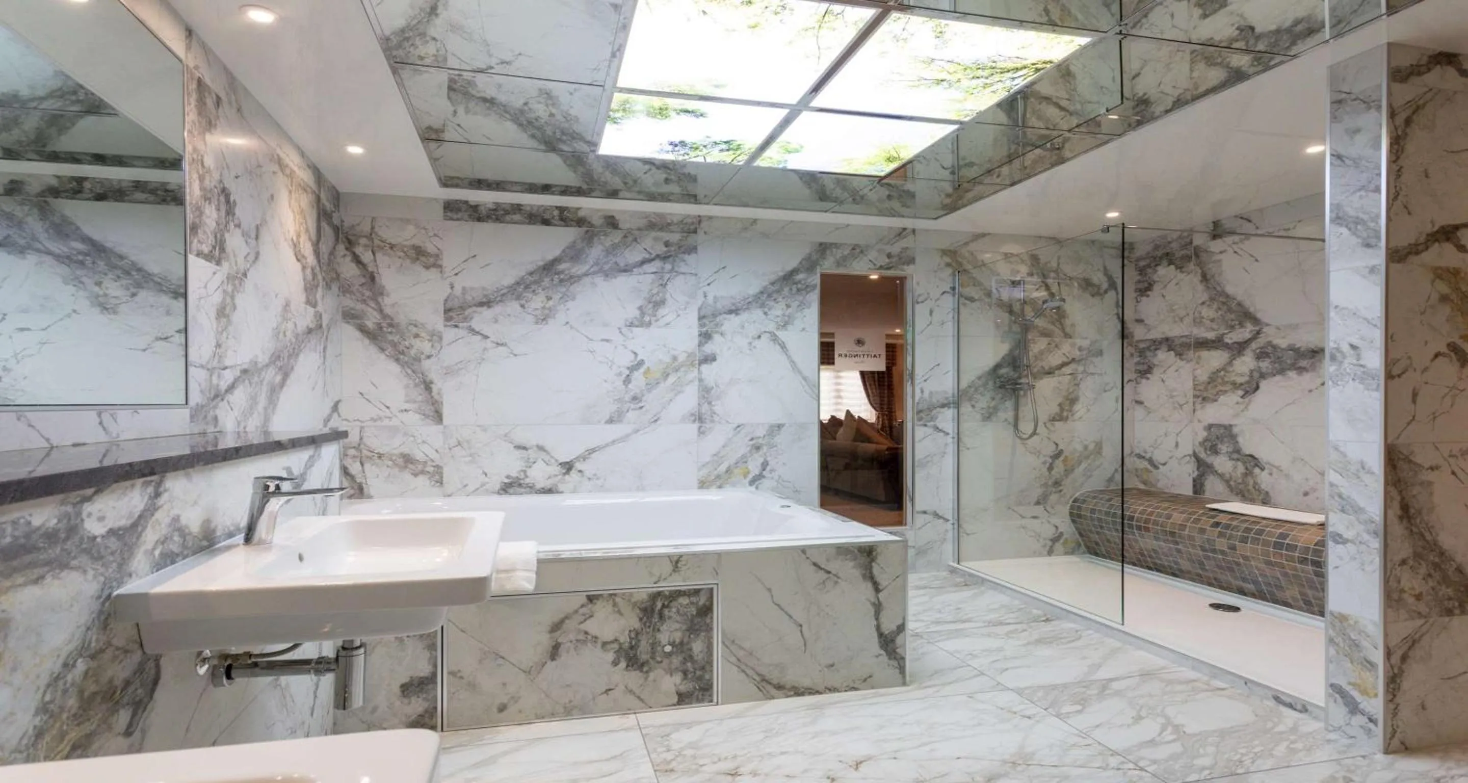 Bedroom in Best Western Premier Doncaster Mount Pleasant Hotel