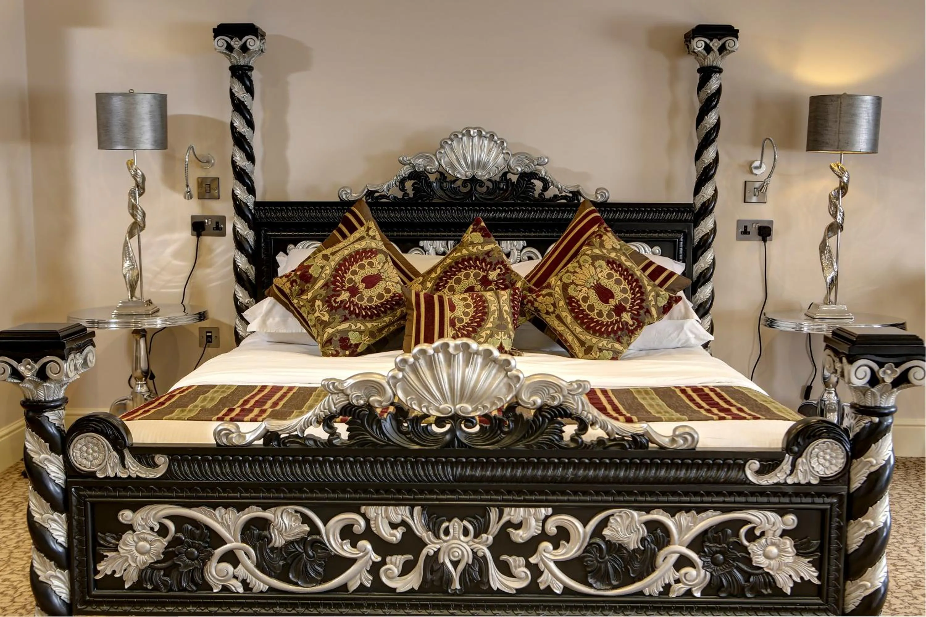 Bed in Best Western Premier Doncaster Mount Pleasant Hotel