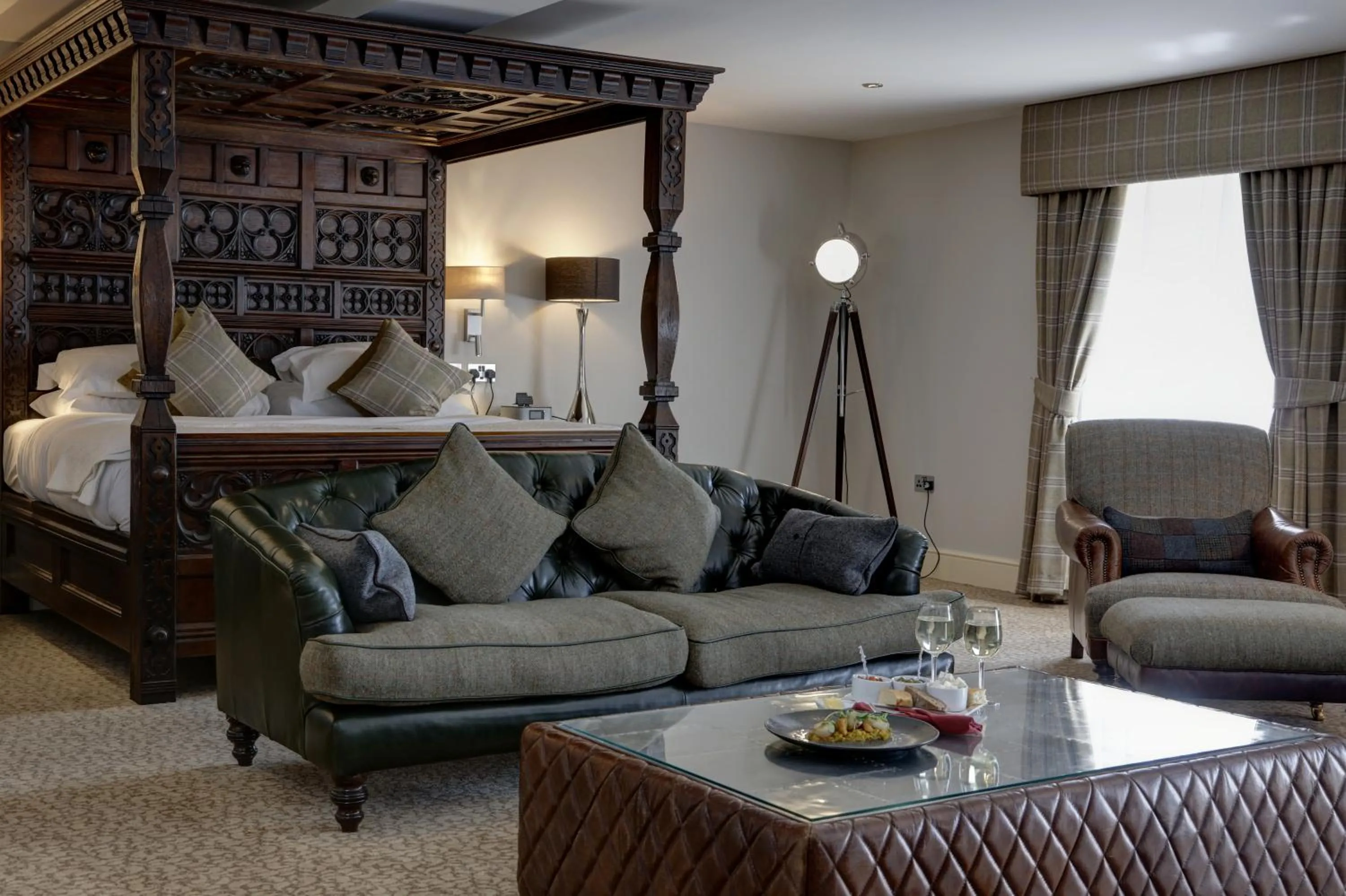 Living room in Best Western Premier Doncaster Mount Pleasant Hotel