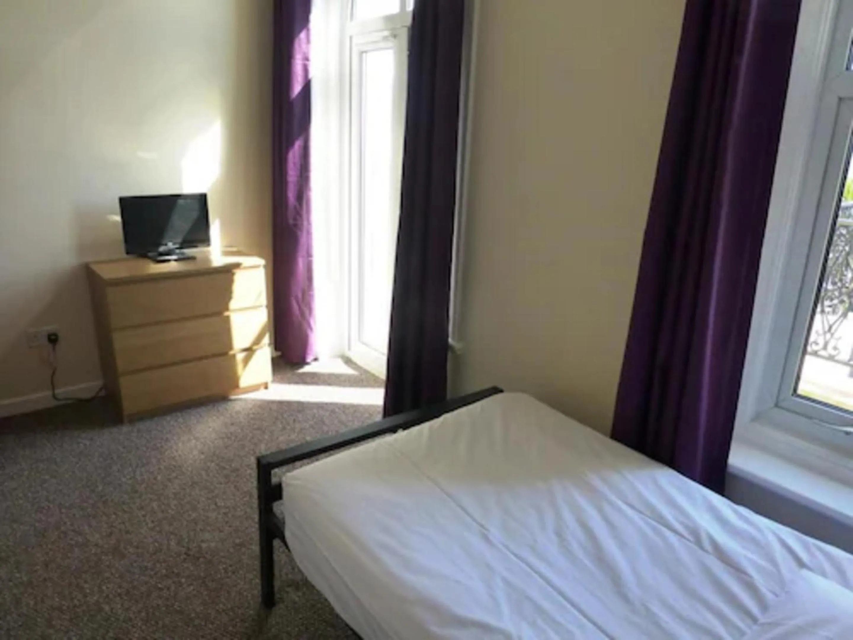 Bedroom, Bed in Esplanade Hotel - Clacton On Sea, Beachfront Hotel by OYO