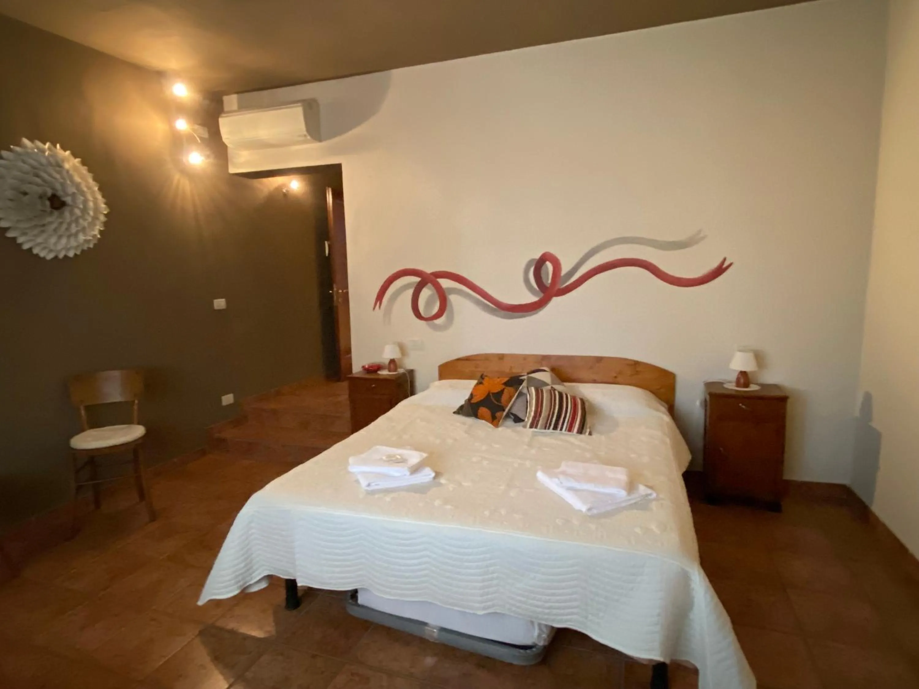 Photo of the whole room, Bed in Osteria Locanda Dalla Lina