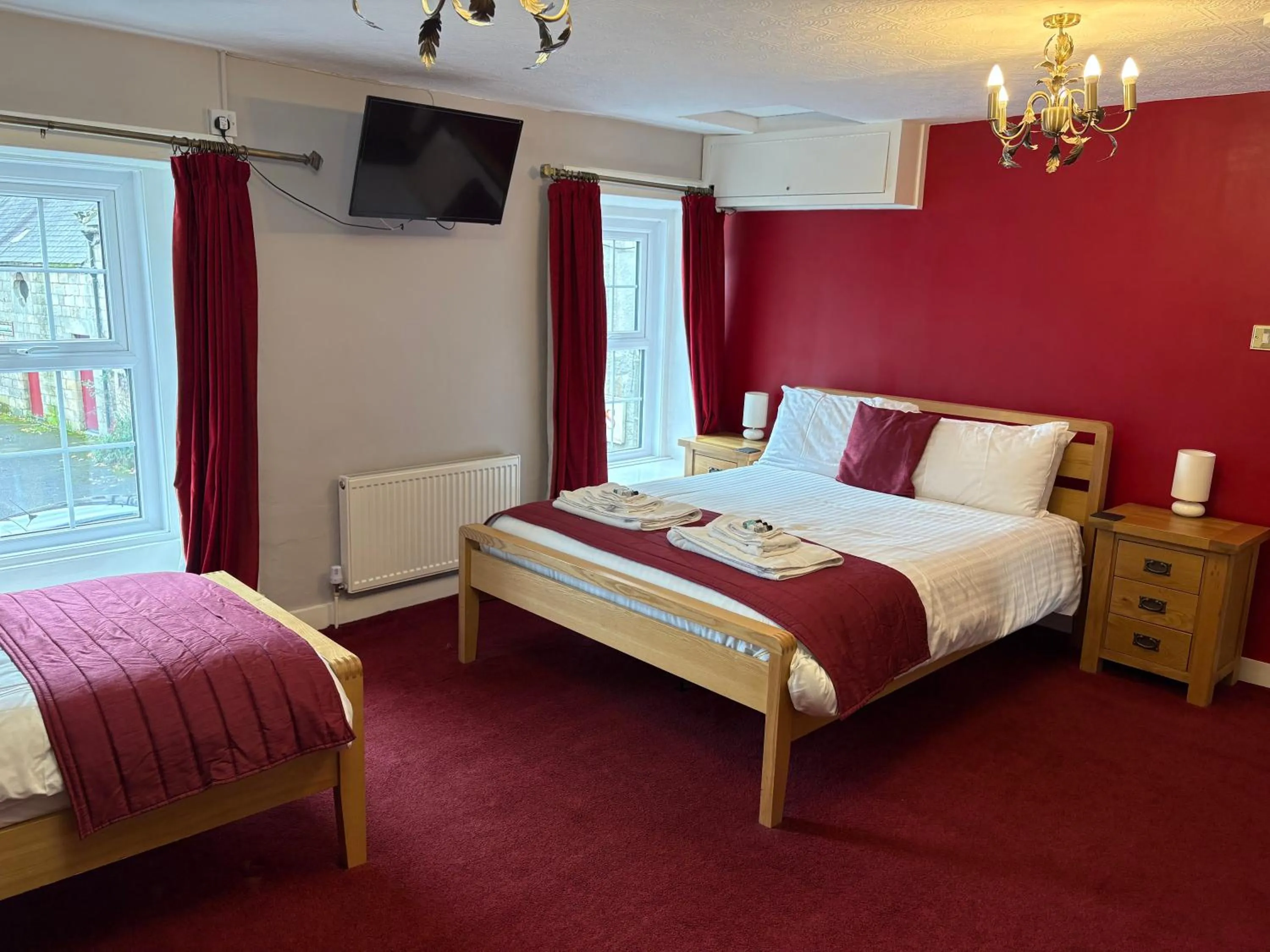 Bed in Three Wheat Heads