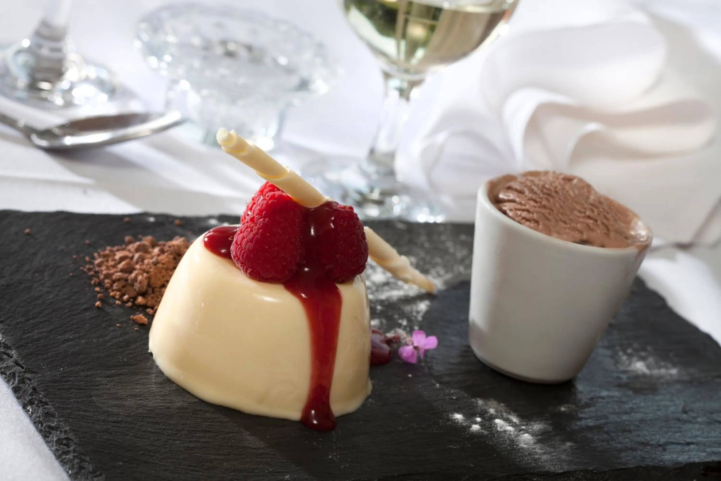 Food and drinks in Best Western Claydon Hotel