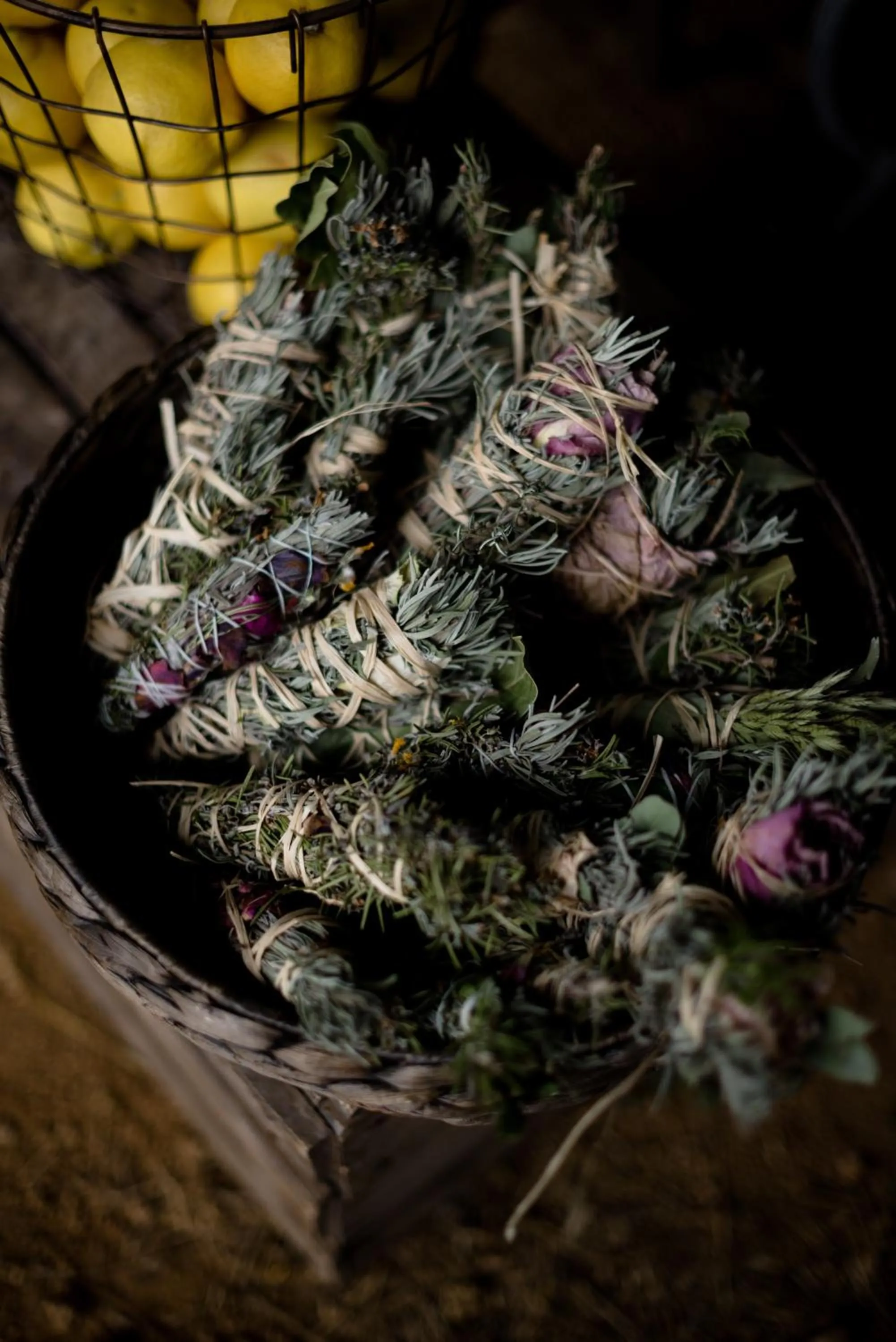 Decorative detail in Dojo Bianco