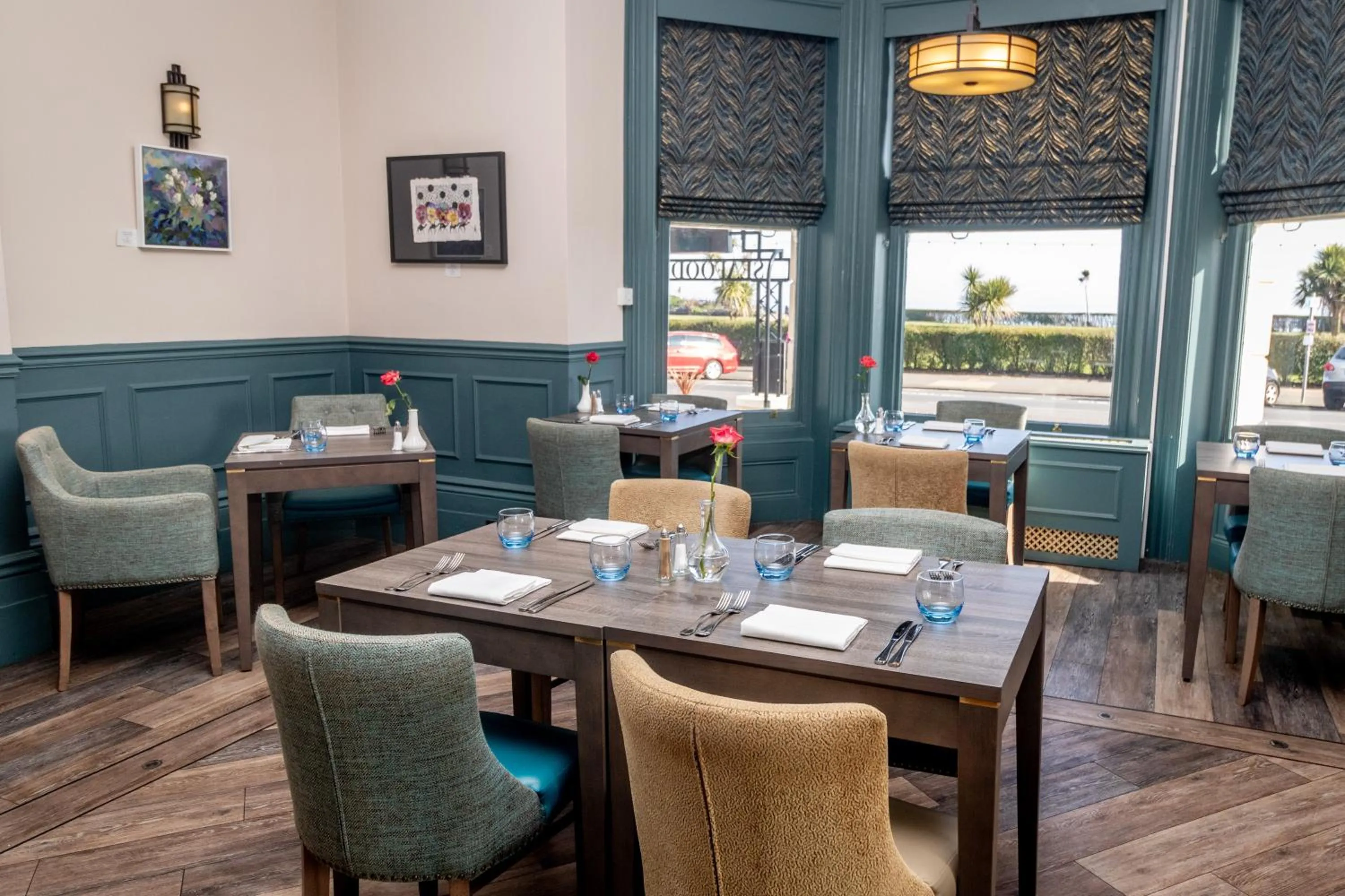 Restaurant/places to eat in The Lansdowne, Eastbourne