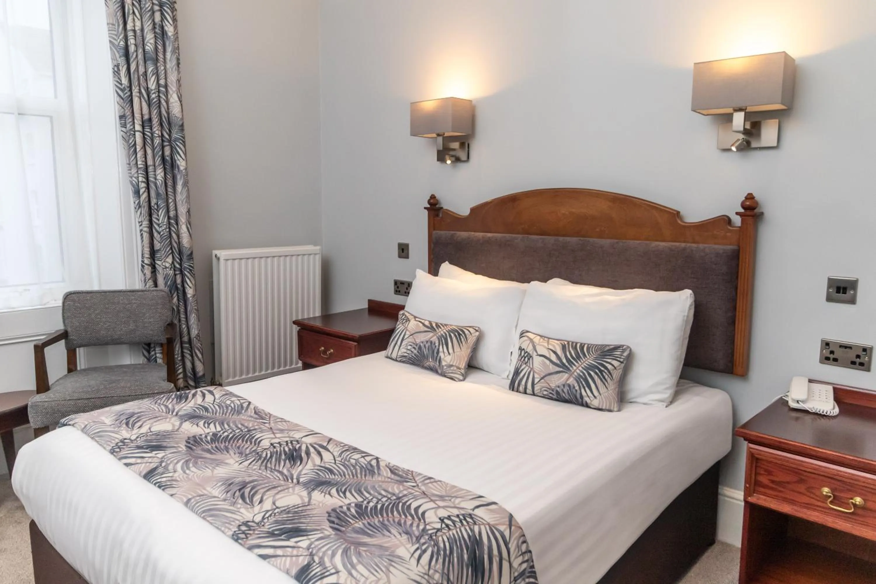 Bed in The Lansdowne, Eastbourne