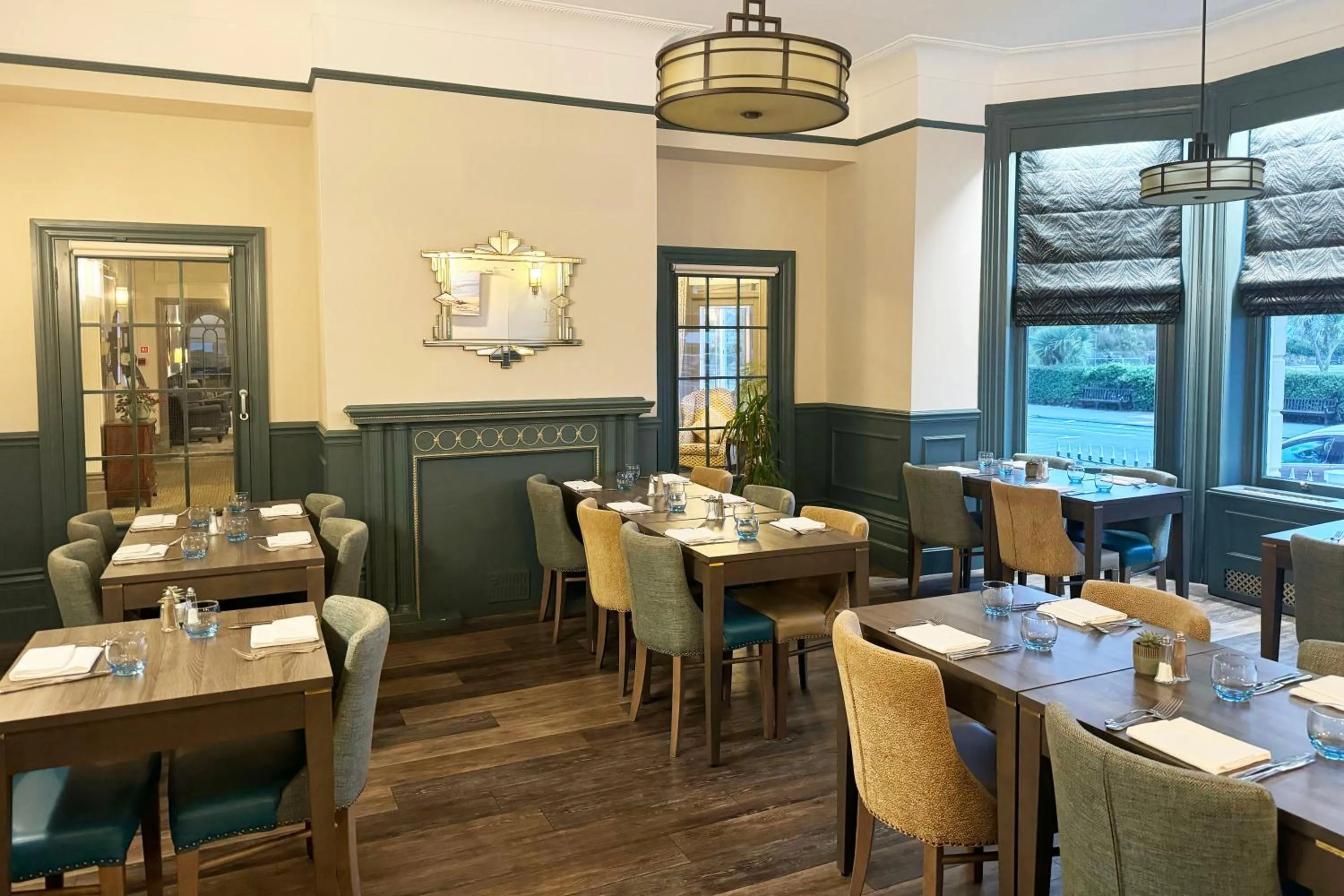 Restaurant/places to eat in The Lansdowne, Eastbourne