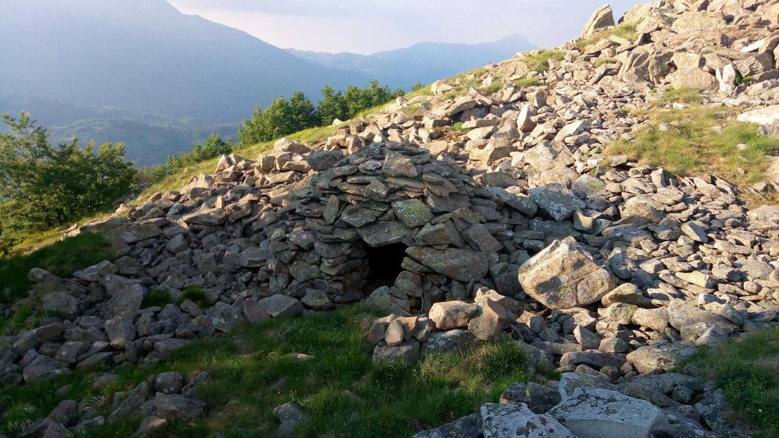 Hiking in B&B La Bredia