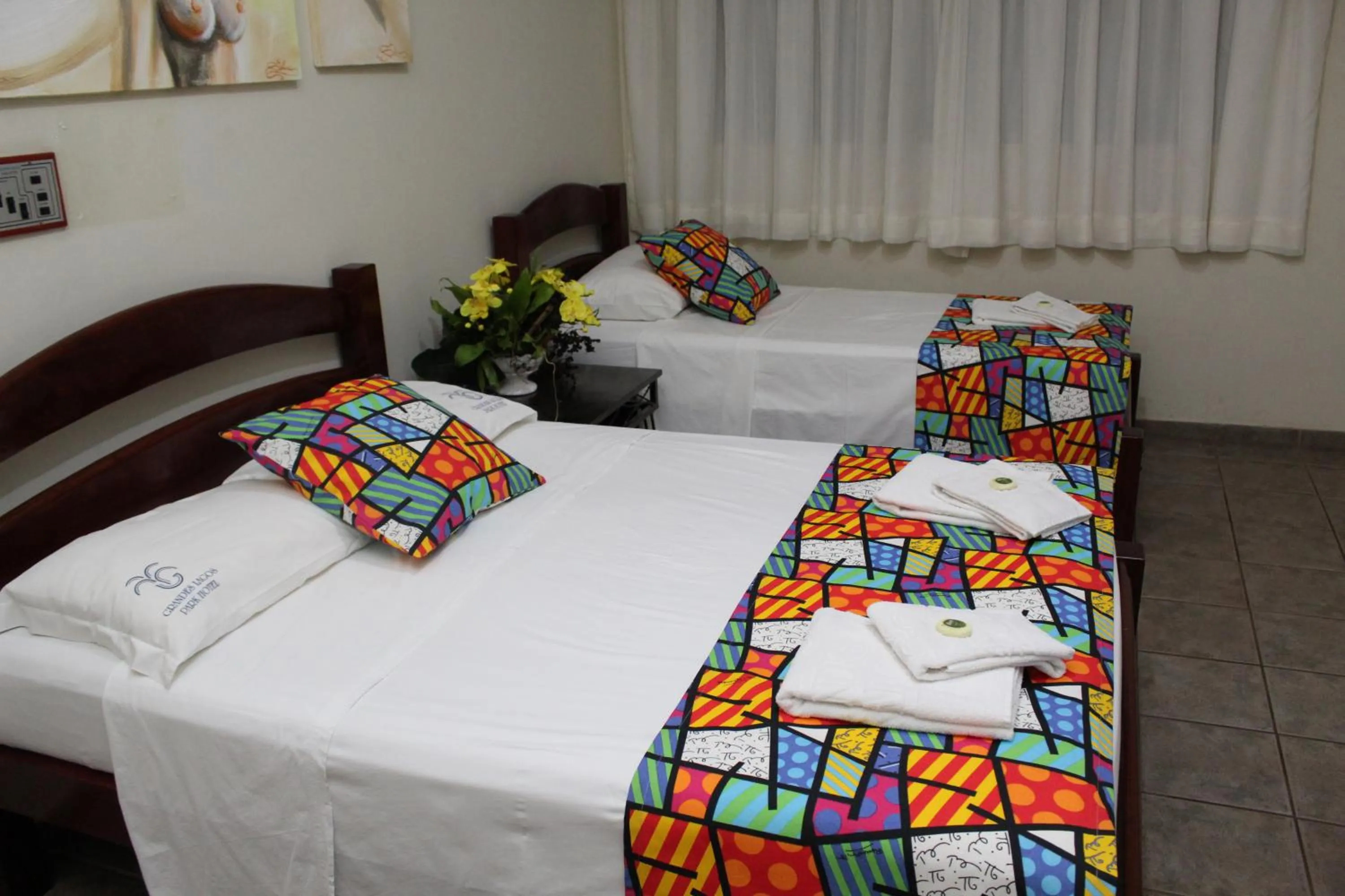 Bed in Grandes Lagos Park Hotel