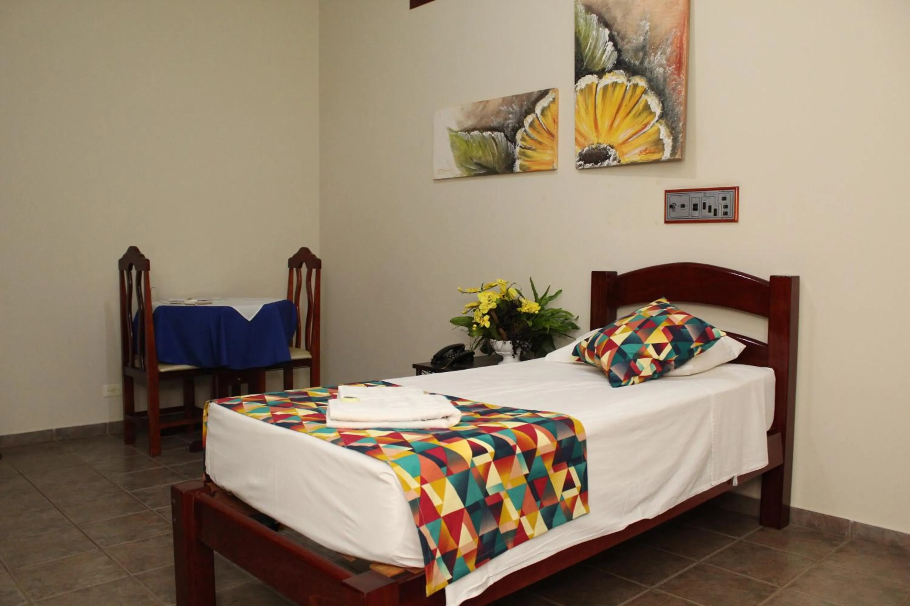 Bed in Grandes Lagos Park Hotel